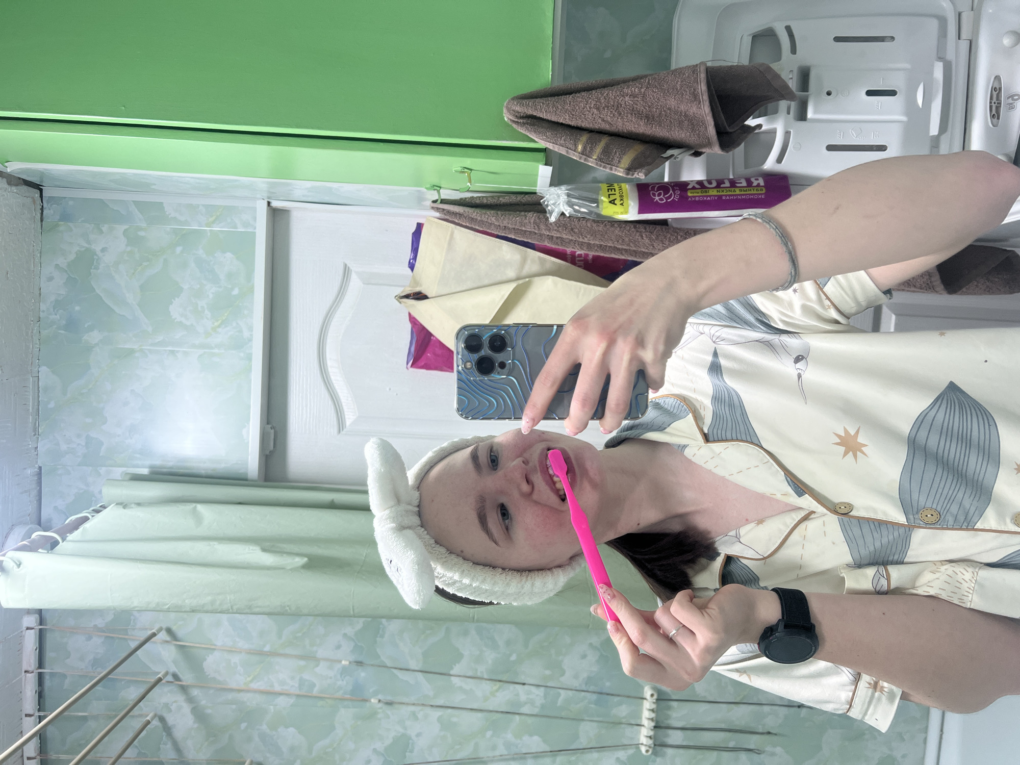 Evening routine and cat moments captured in Chaikovsky, Russia