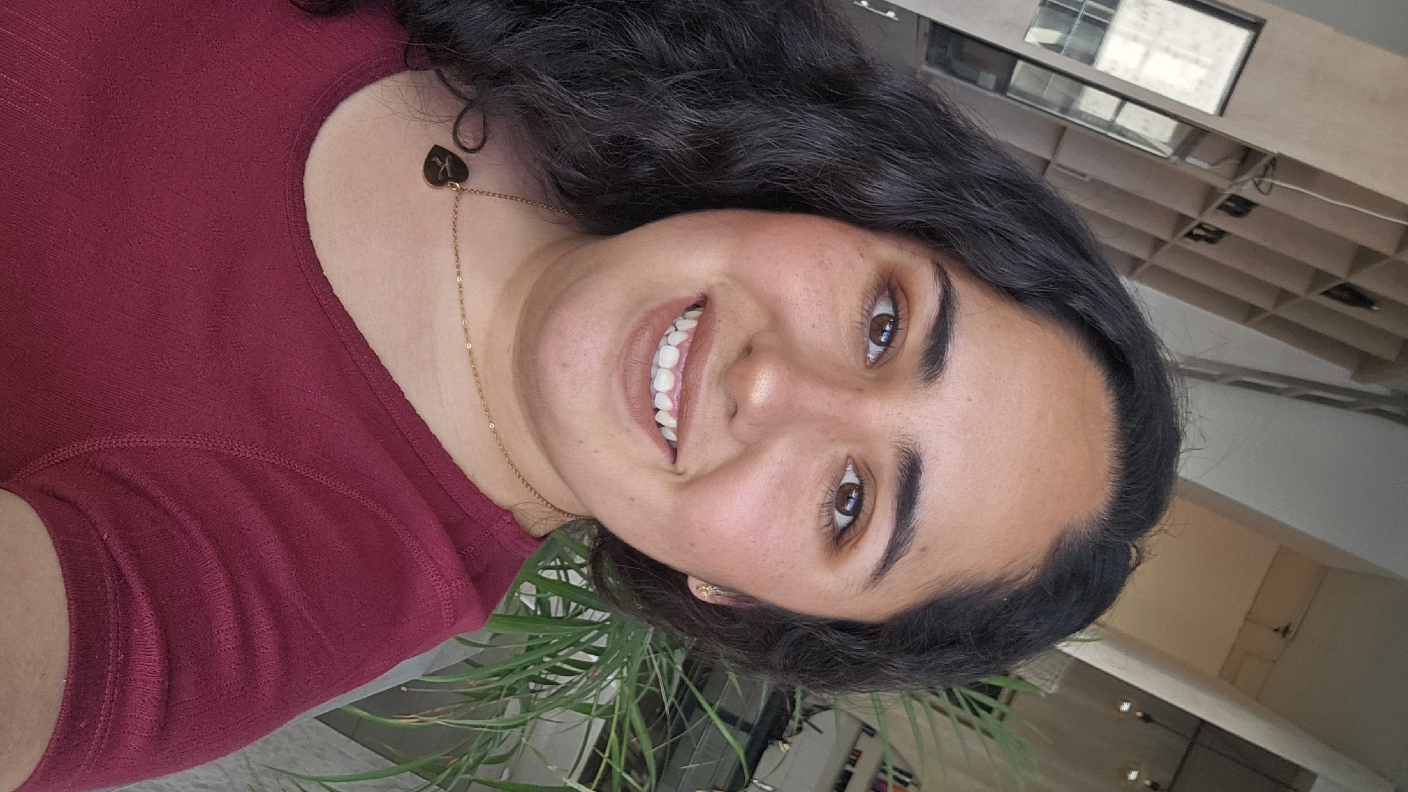 Woman documented in four moments across Puebla Thursday morning