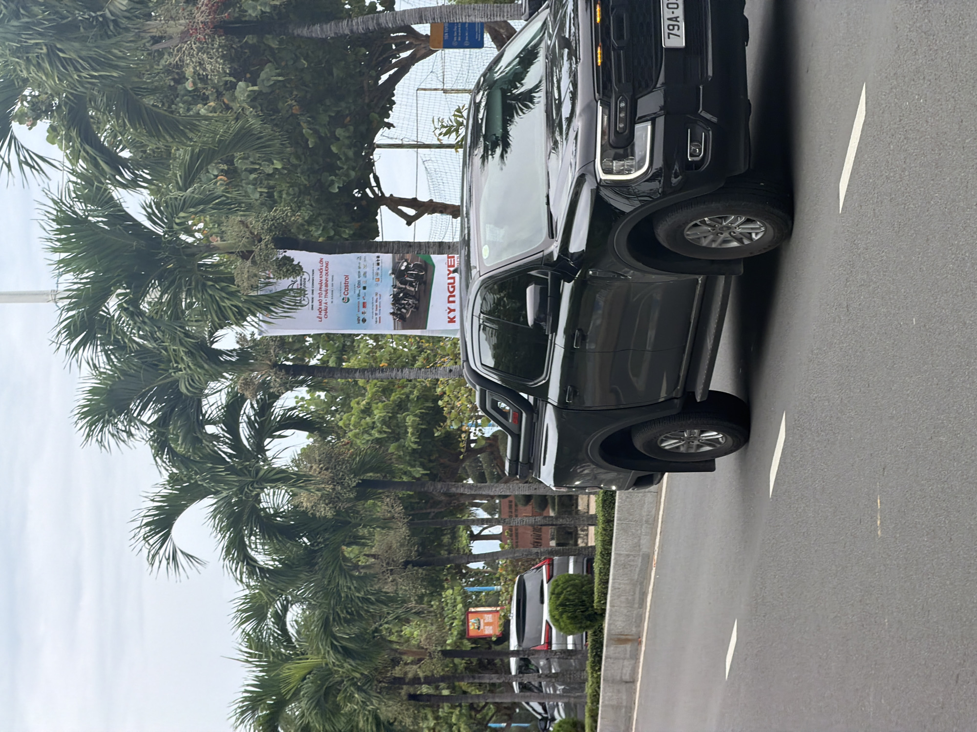 Early morning street activity documented in Nha Trang Ward