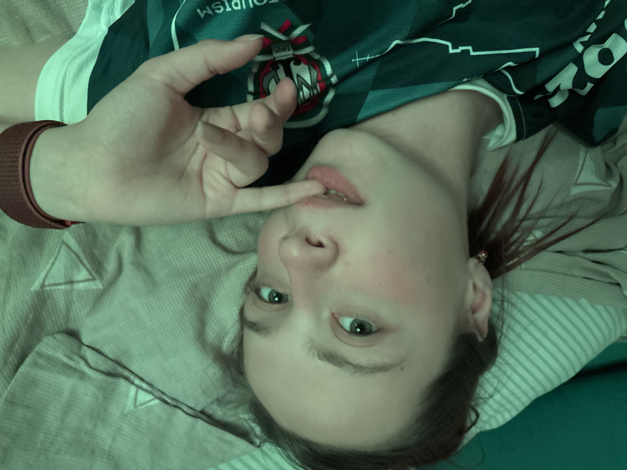 Couple's private moments documented in Прикамский residence