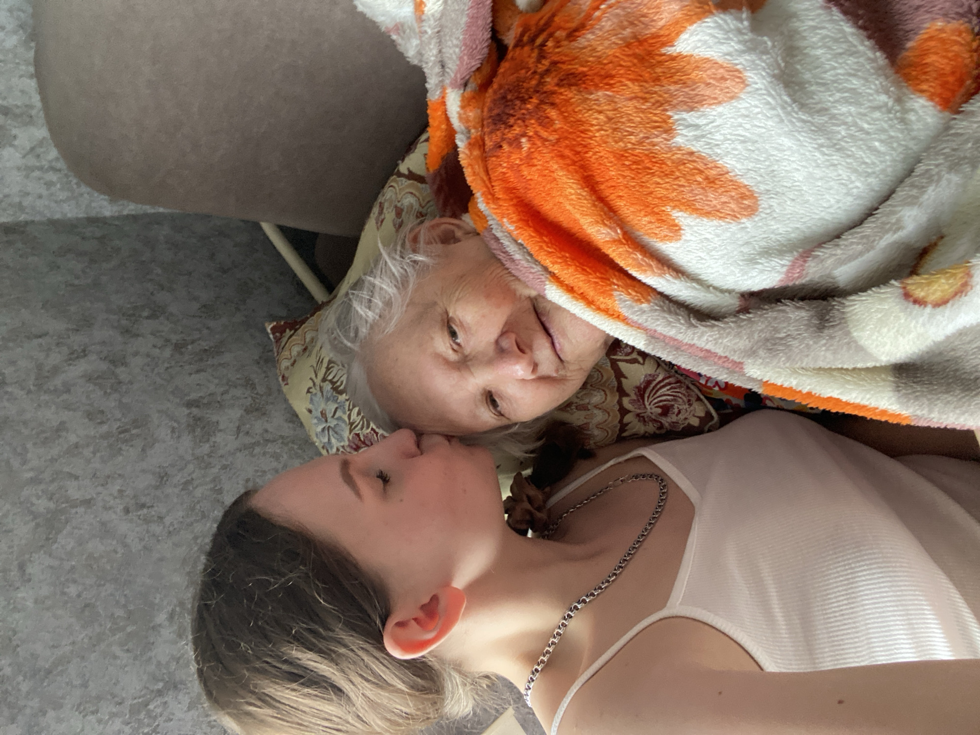 Young women document casual moments through selfies in Марковский