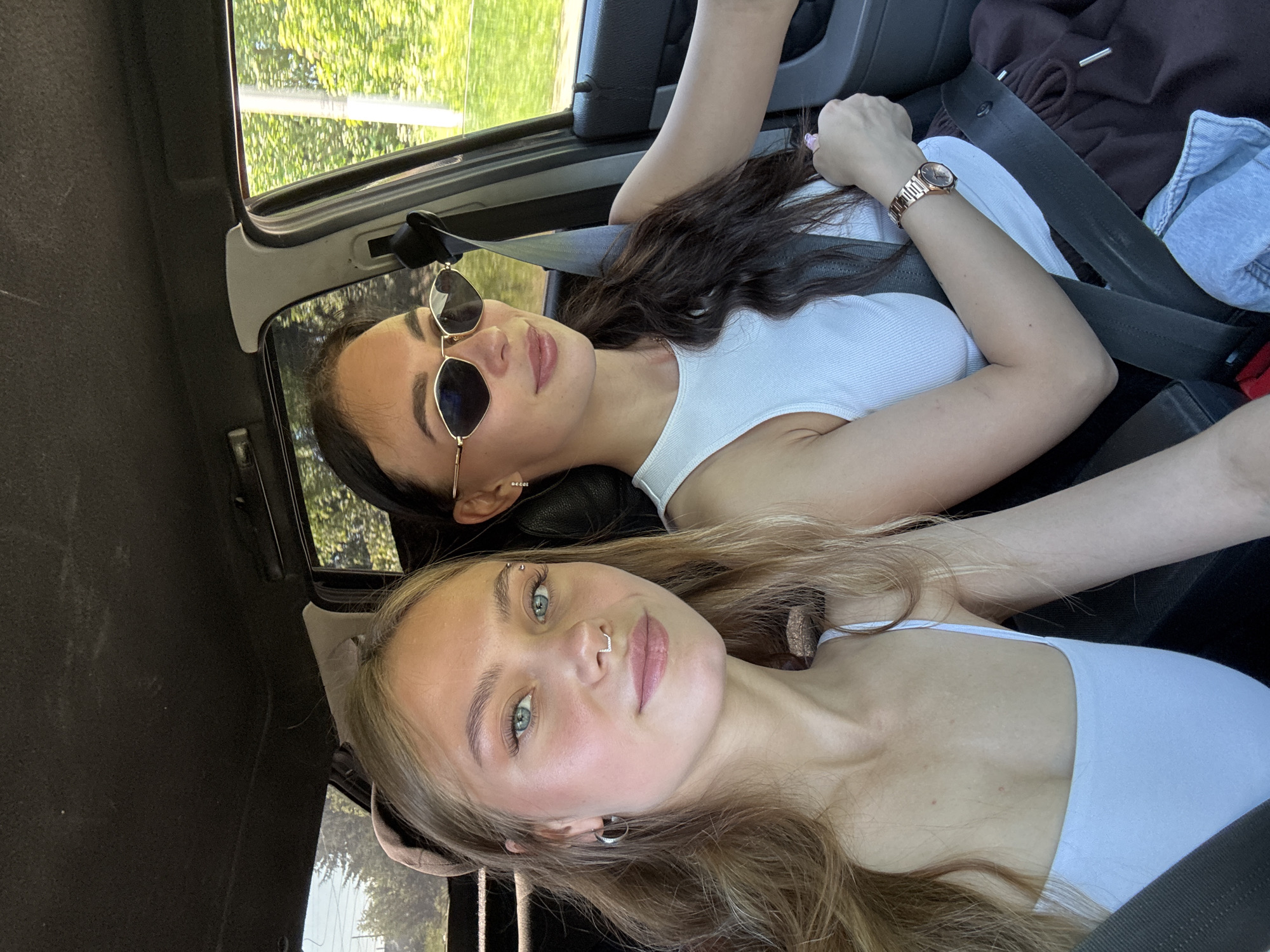 Young women spotted in early morning Chaikovsky encounters