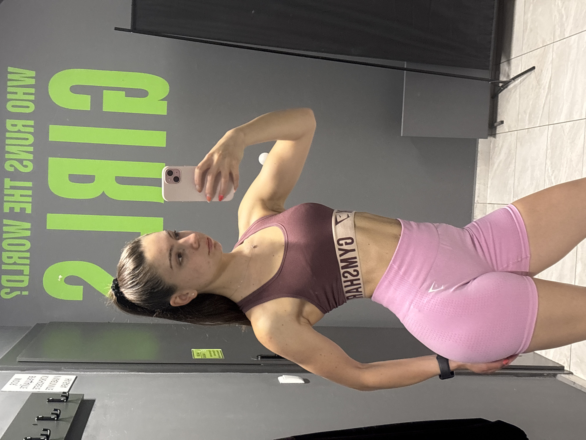 Woman documents morning workout session at Varna gym