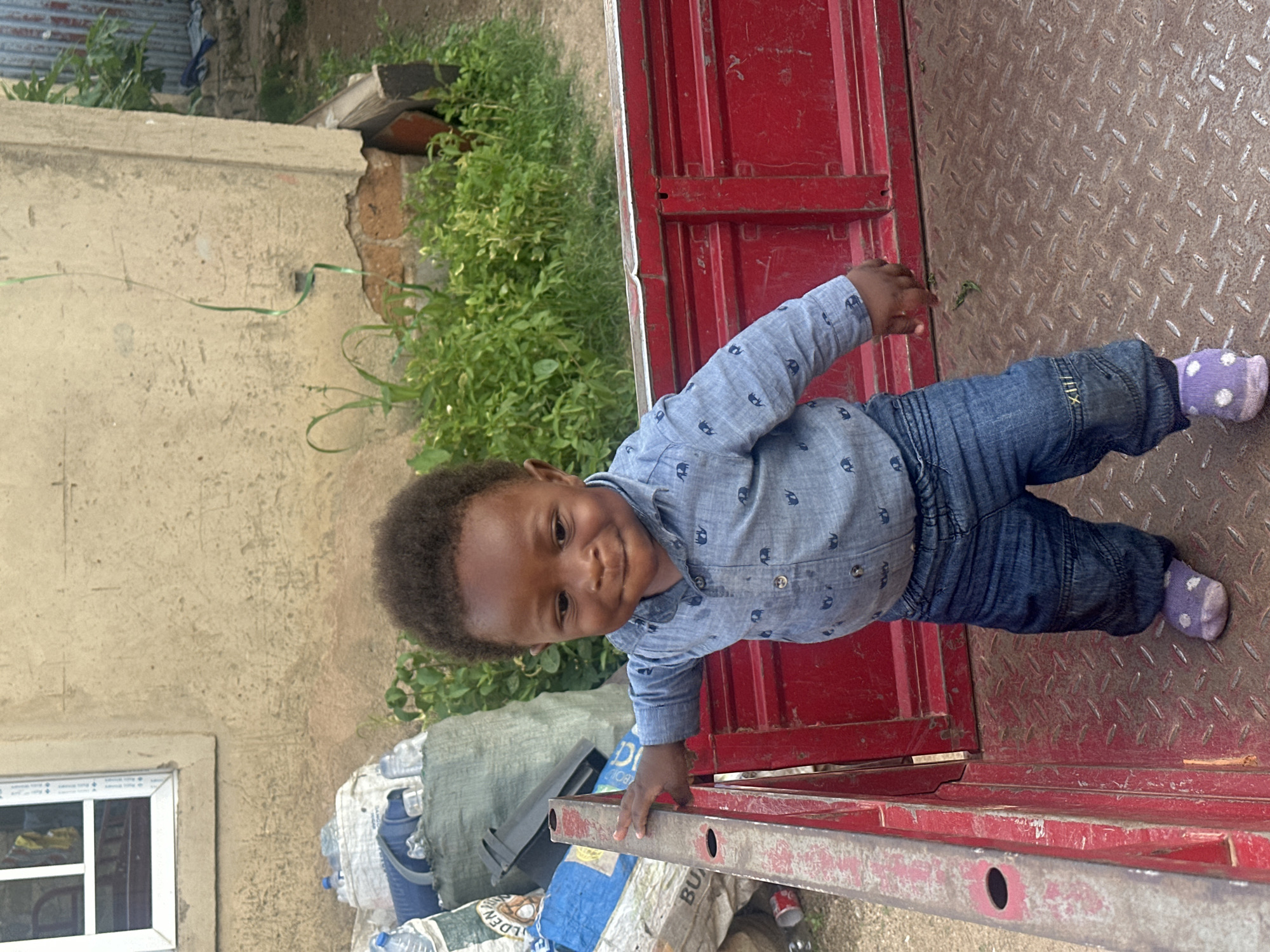 Daily life documented across Gura Top, Nigeria community