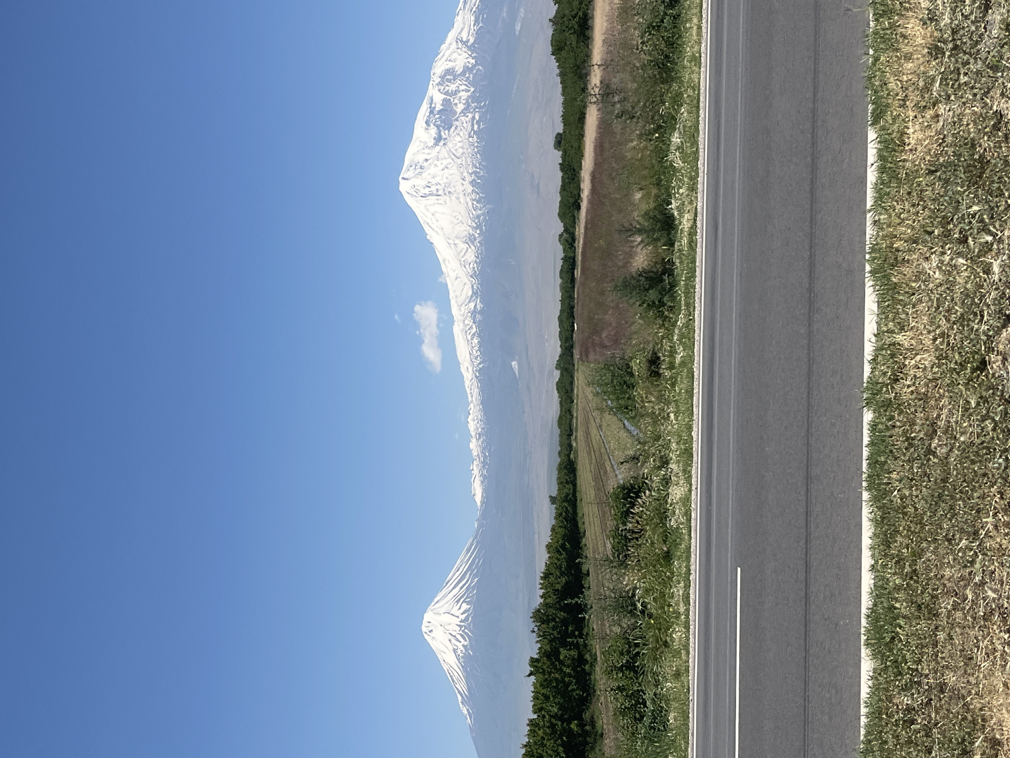 Drive through Ararat, Armenia captures Mount Ararat and roadside life