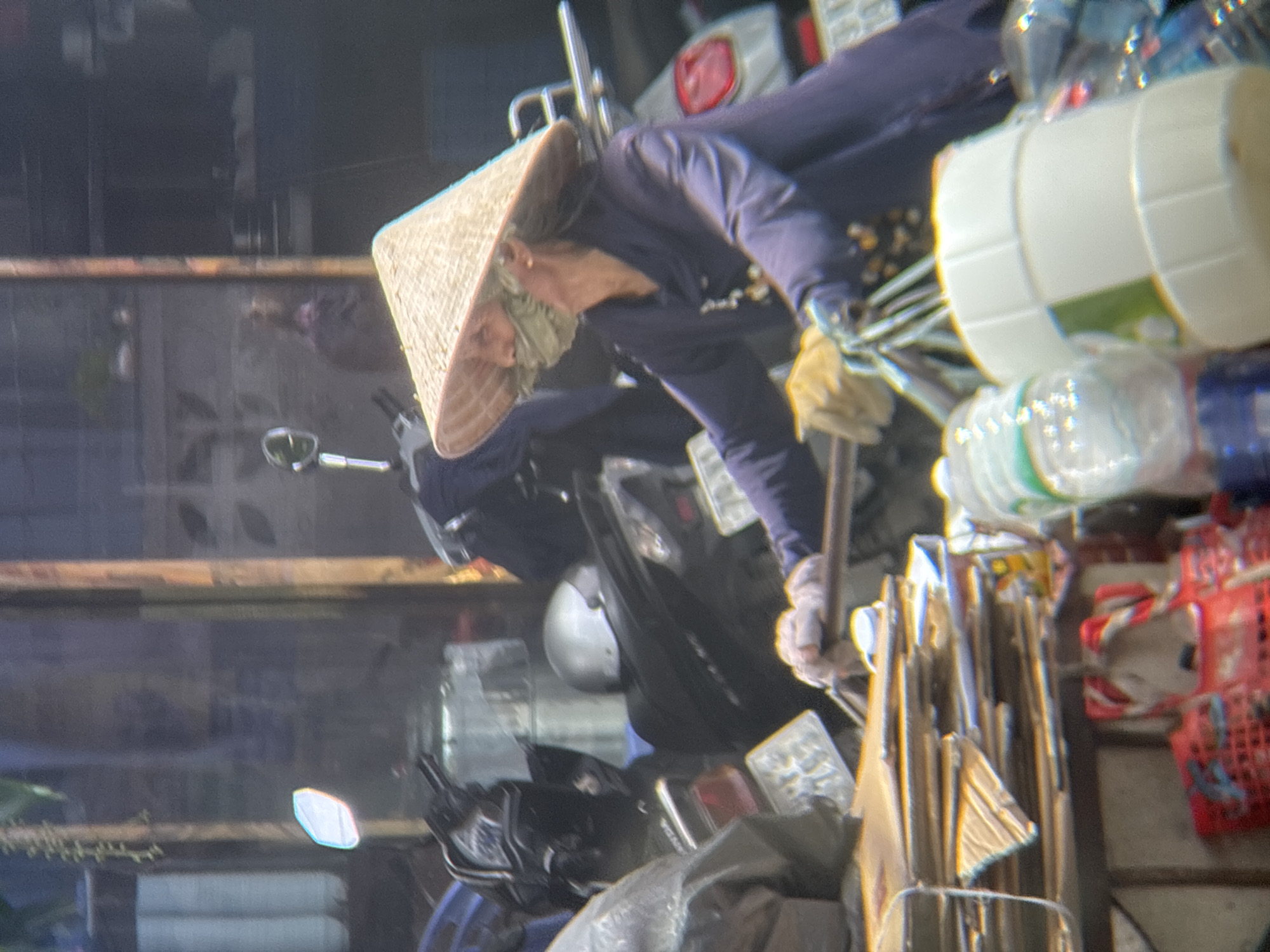 Street life, nail sessions, and market runs in Nha Trang