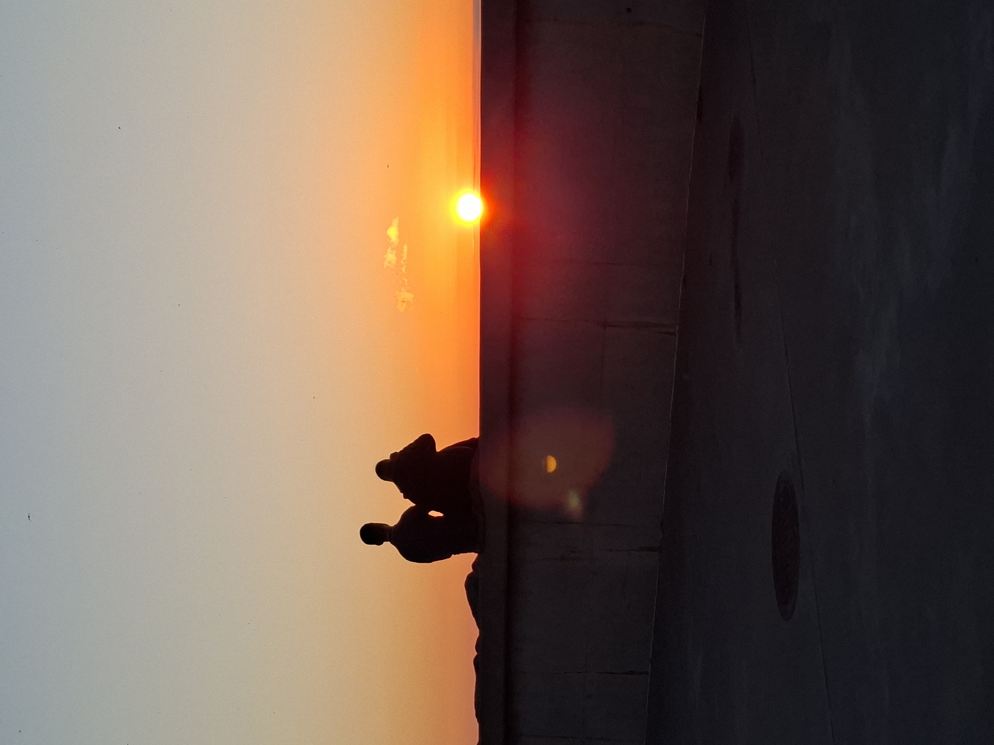Sunset brings crowds to Tallinn's waterfront promenades