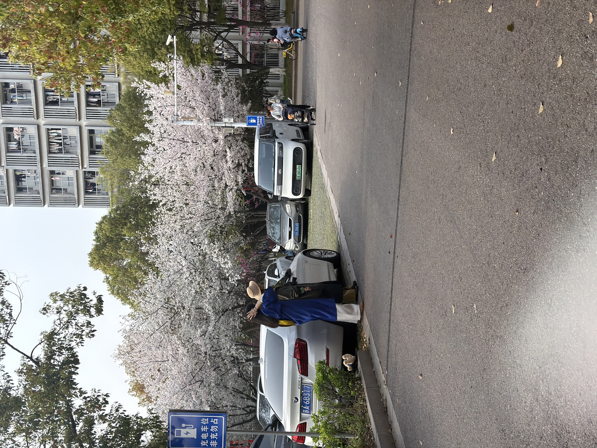 Morning street scenes captured in Jiangning District, China