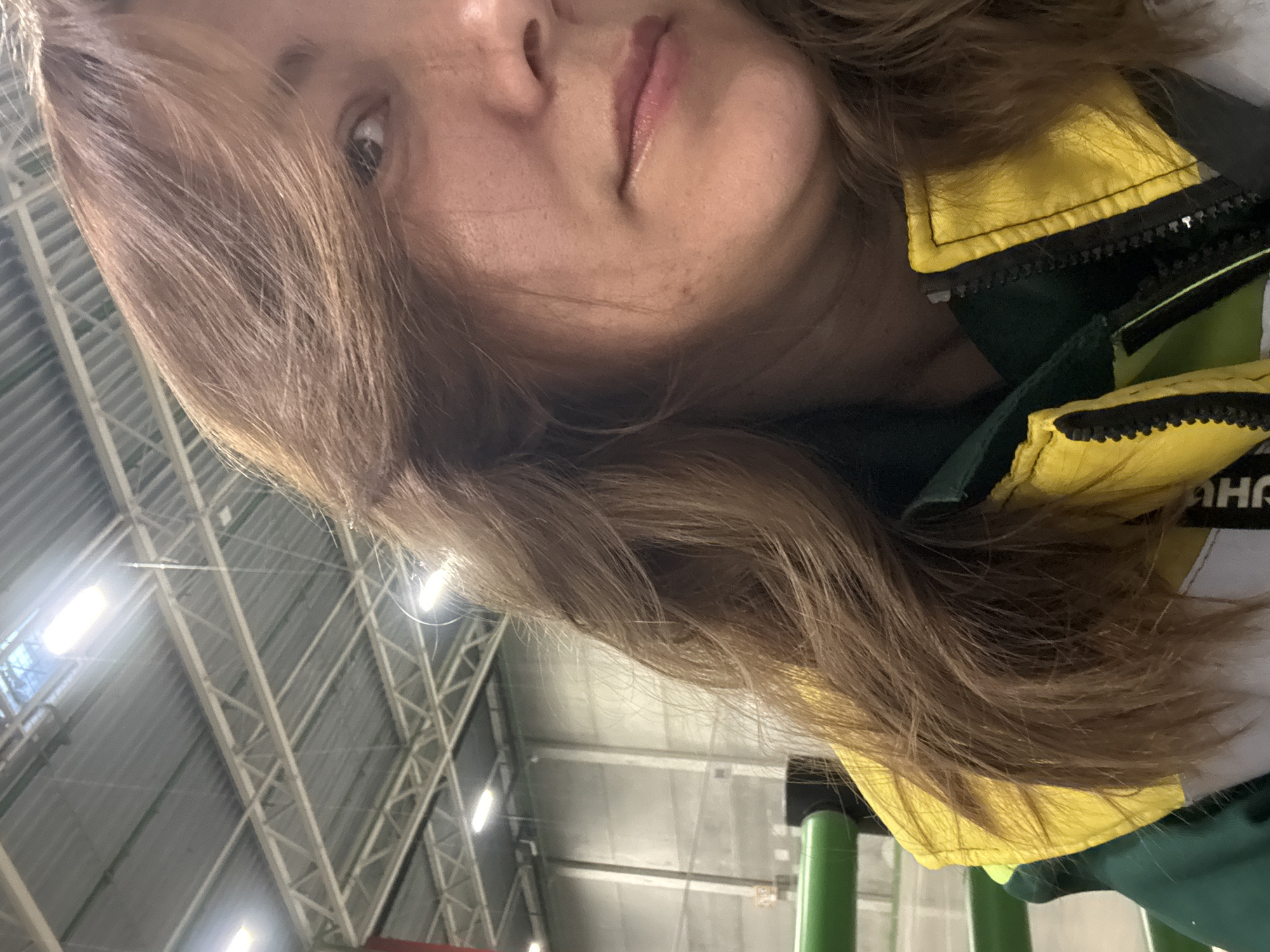Mixed indoor activities and aircraft sighting in Lupanovo