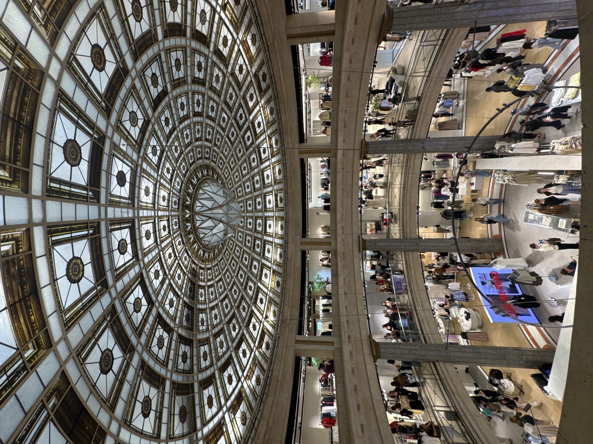 Barcelona retail and personal moments captured during afternoon