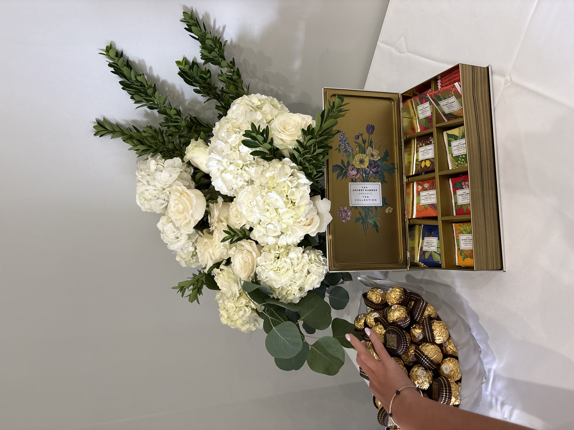 Wedding reception and garden scenes in Wilmore, Kentucky