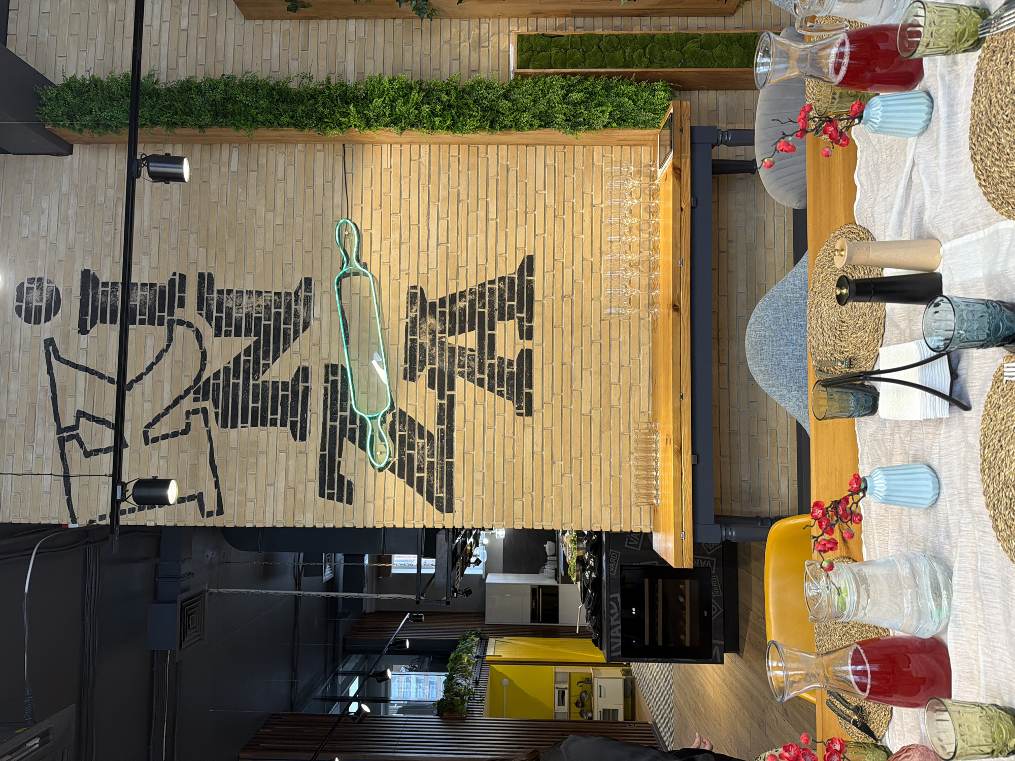 Workplace celebration with live music in Izhevsk restaurant