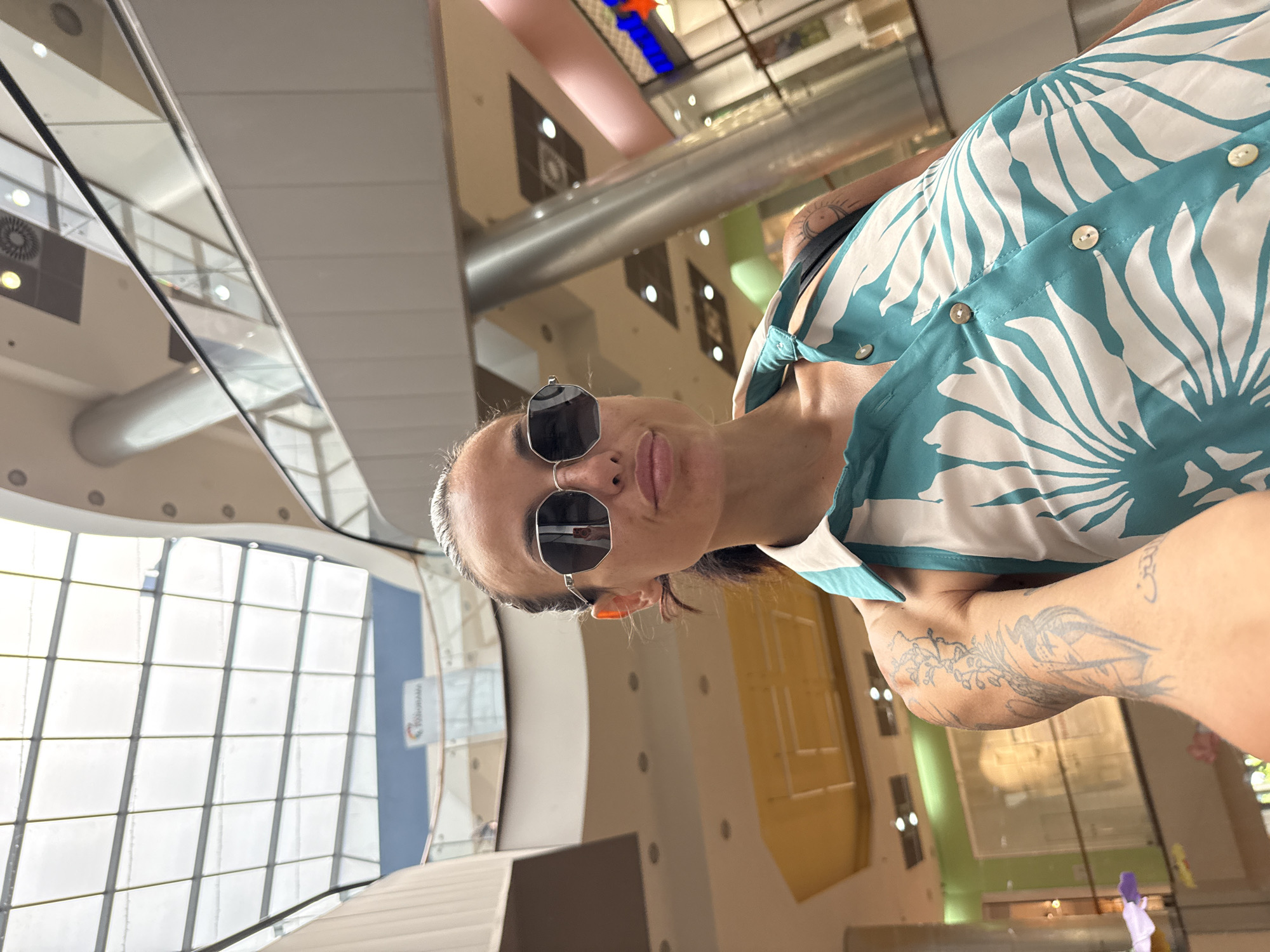 Selfie tour through Mall Panorama, Pleven