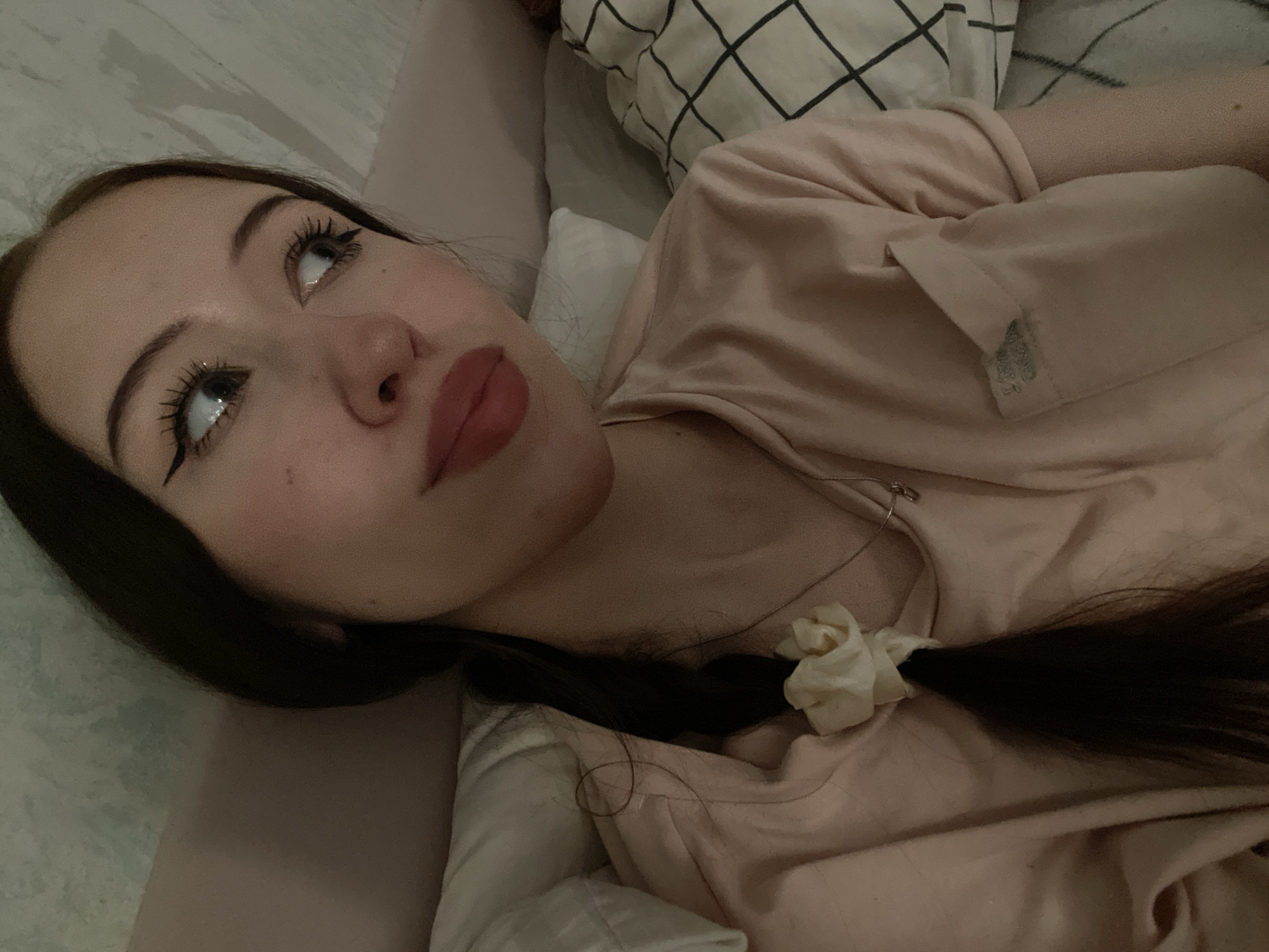 Bedroom selfie series from Votkinsk, Russia