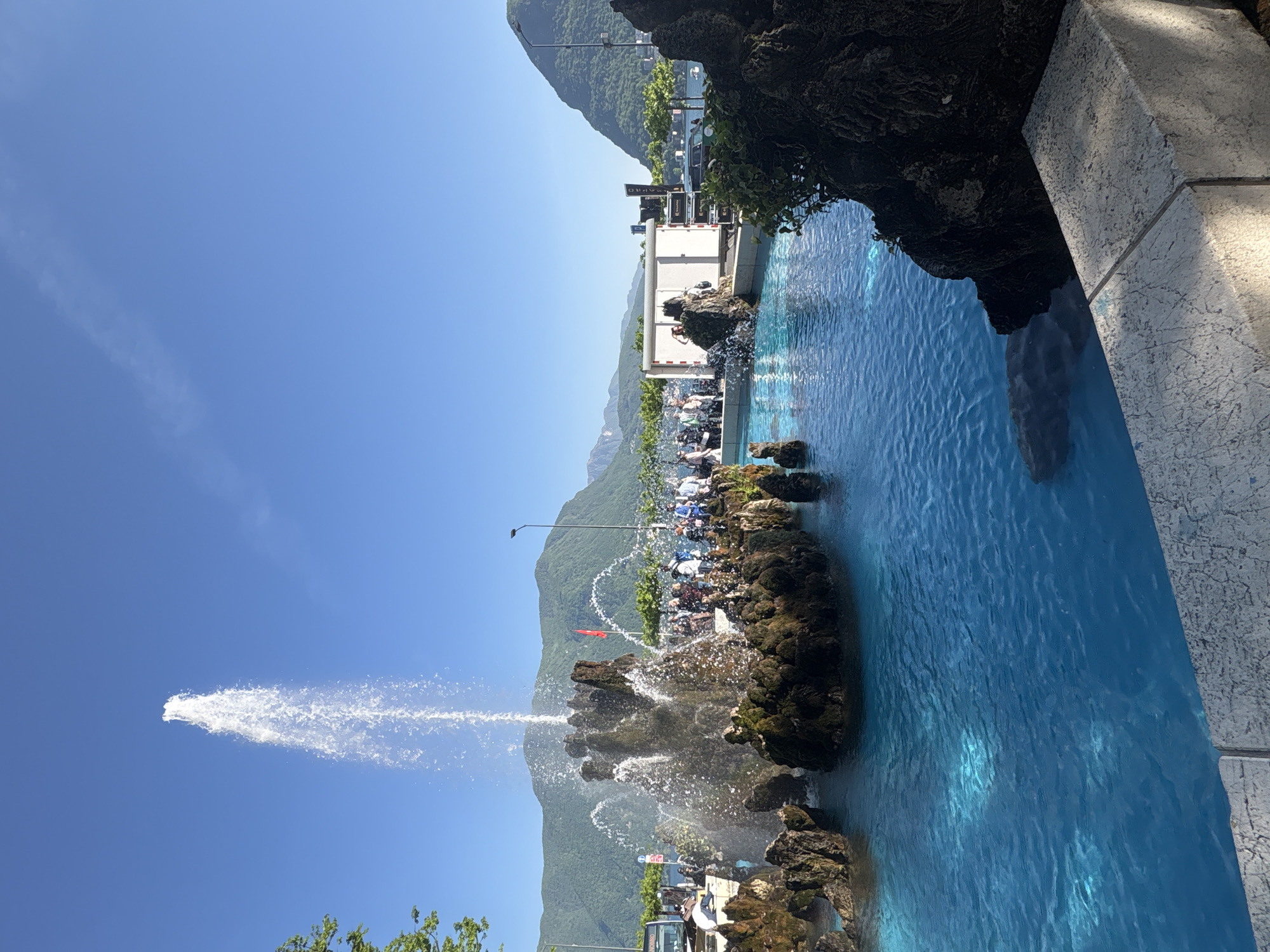 Fountain display draws attention in sunny Lugano waterfront area