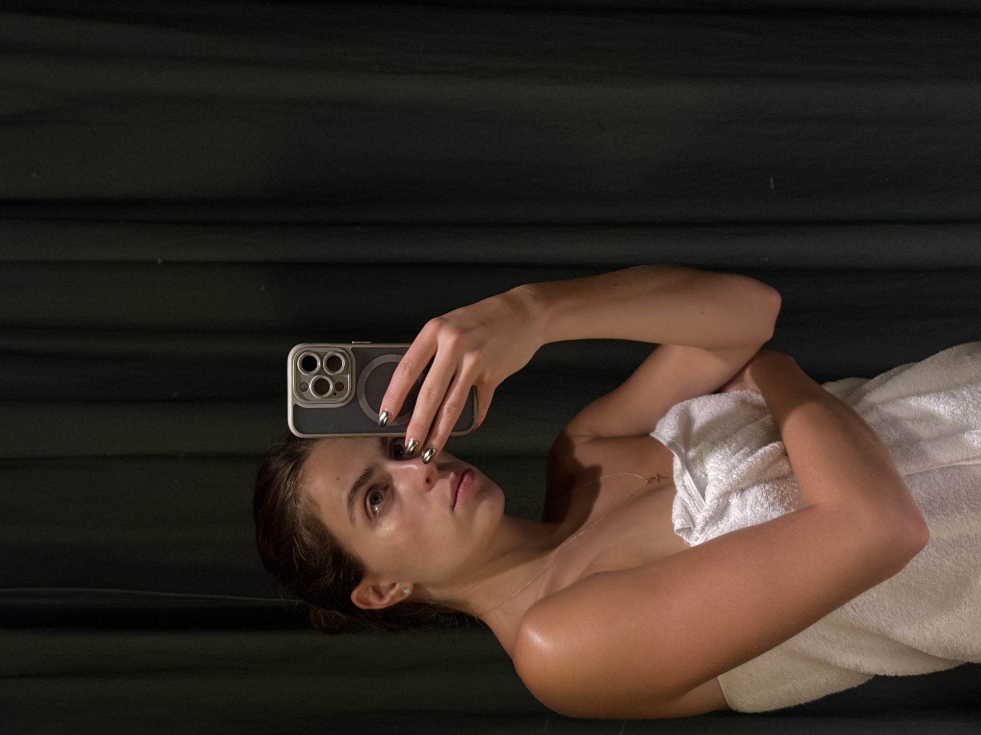 Downtime in an Ubud room — selfies and relaxing in bed.