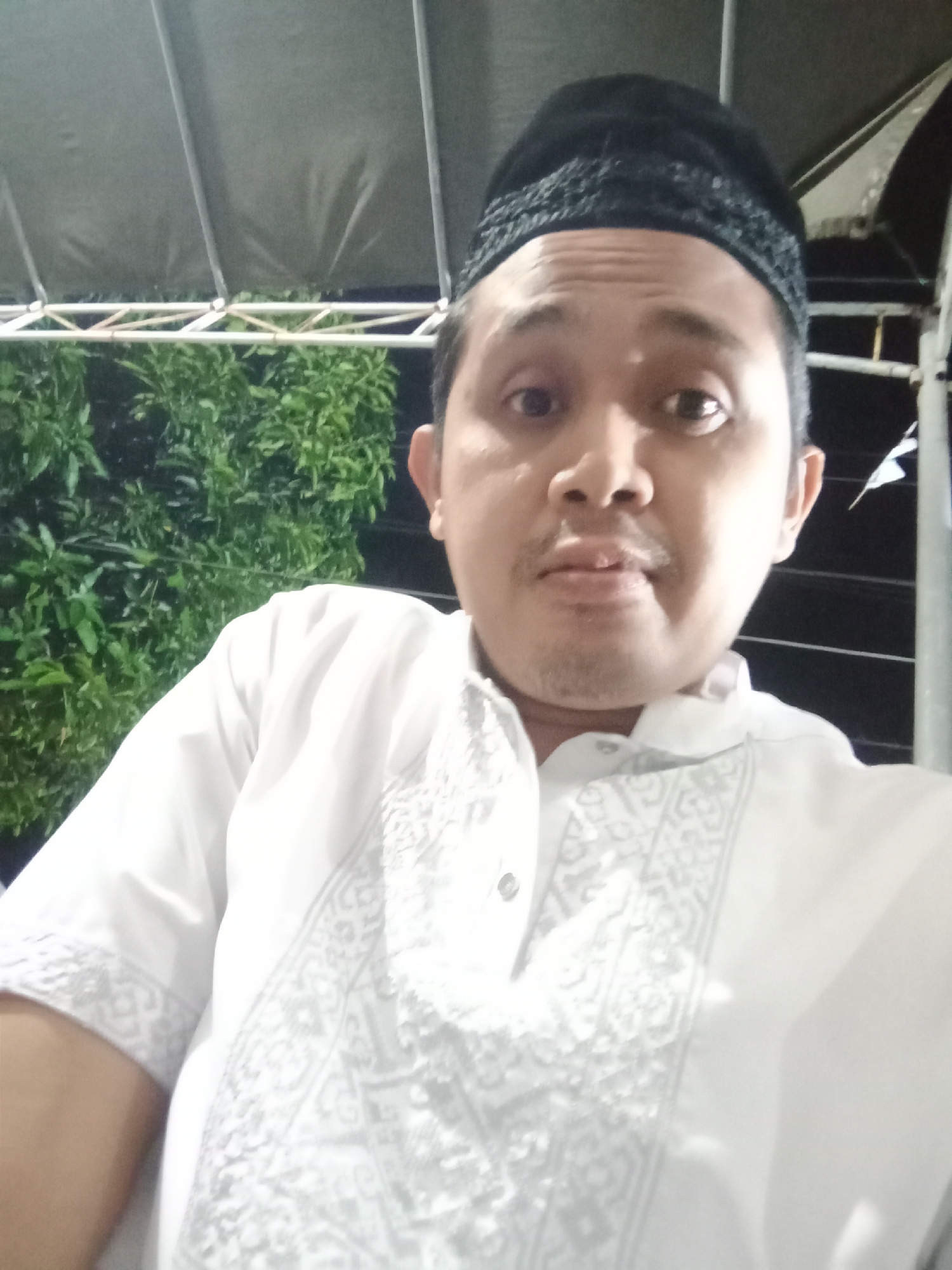 Community meal gathering in Brangsong, Indonesia