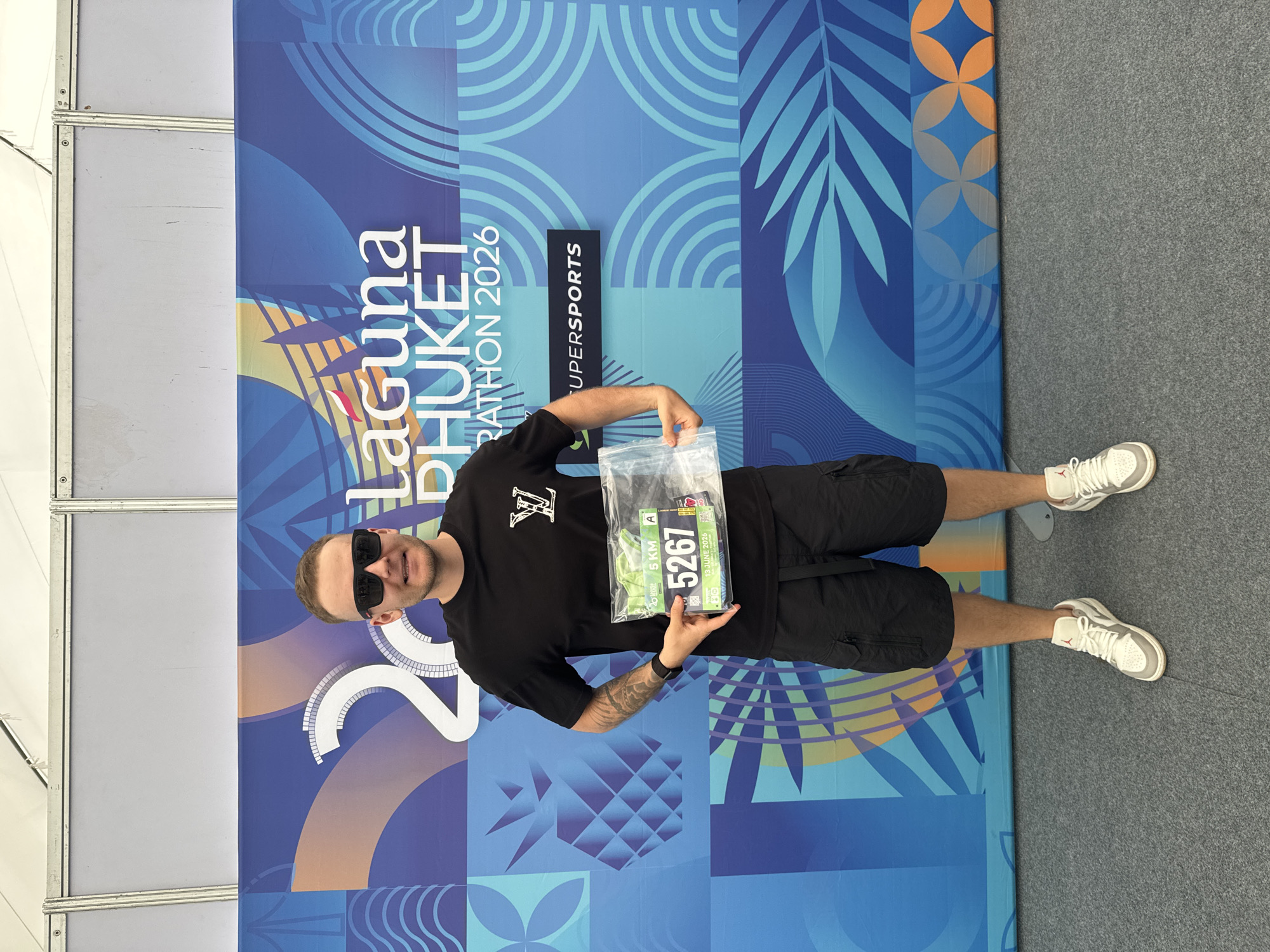 Marathon participant spotted at Laguna Phuket 2026 event