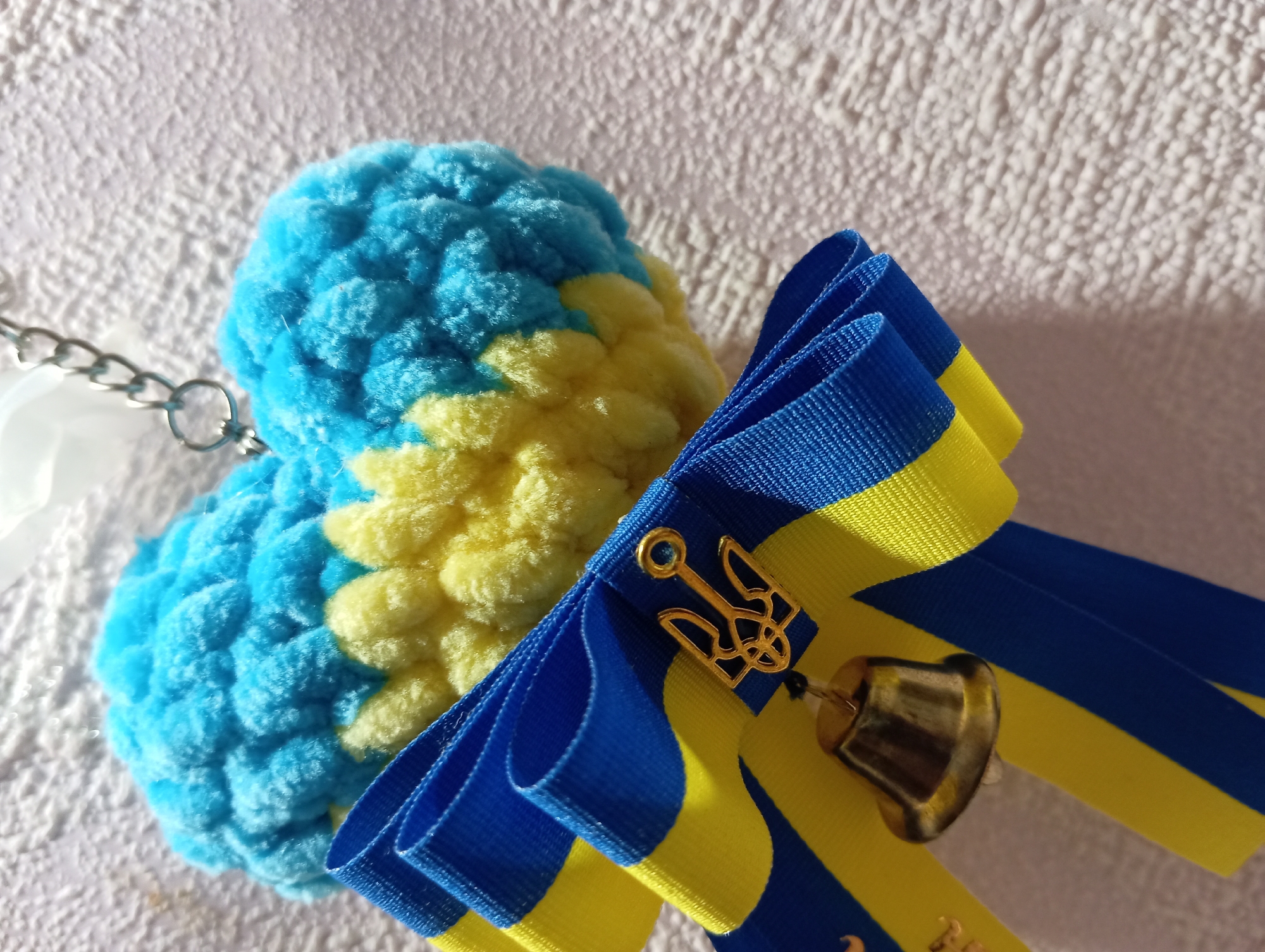 Handmade crafts and children's art from a Zaporizhzhia home