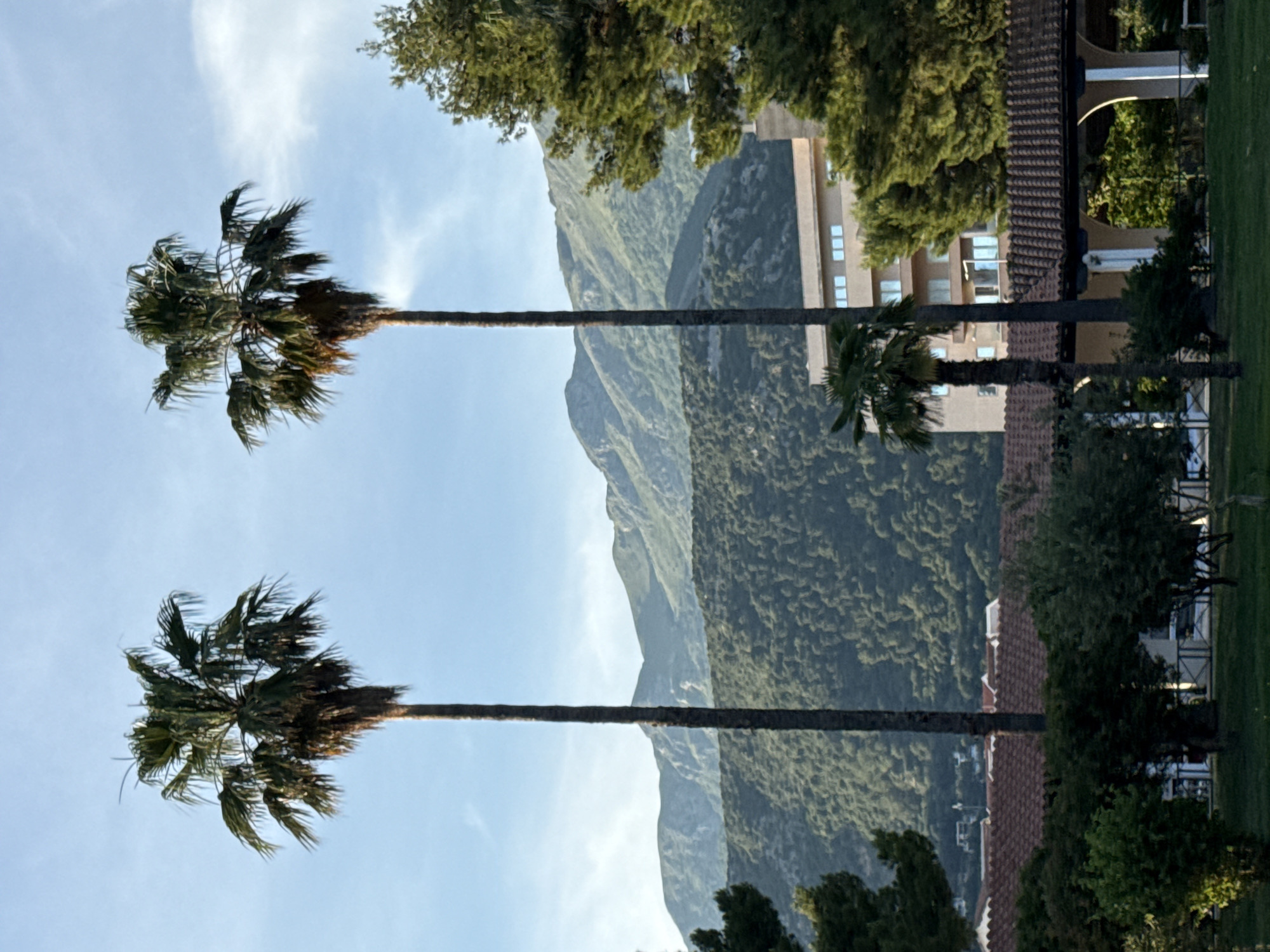 Witness documents daily life across Budva, Montenegro over one hour