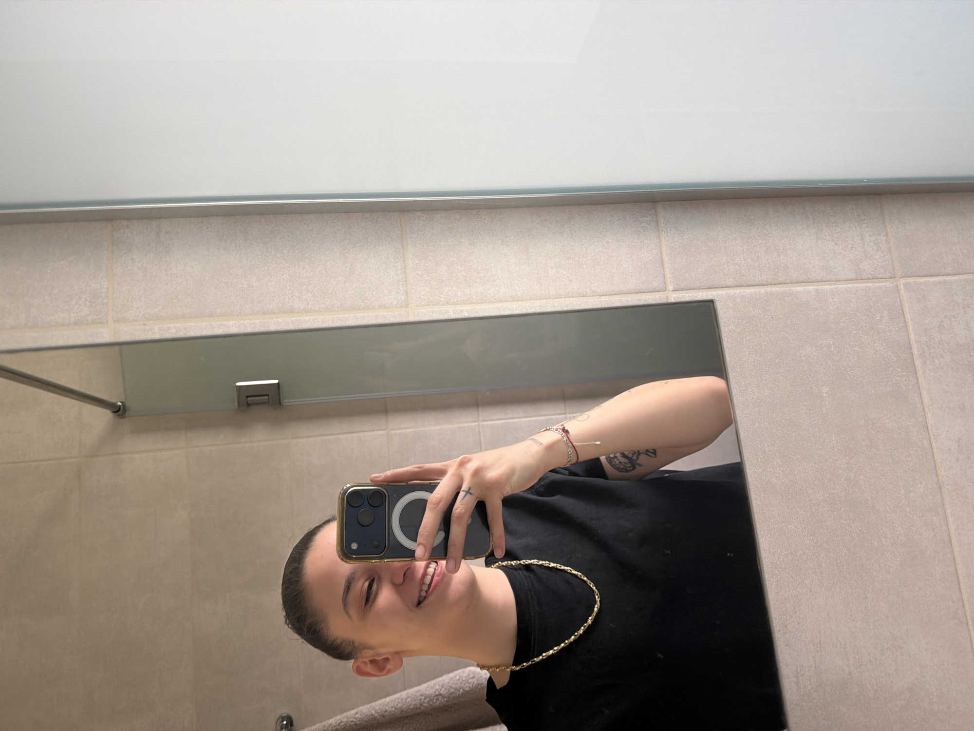 Person documents daily life: selfie, street view, car interior