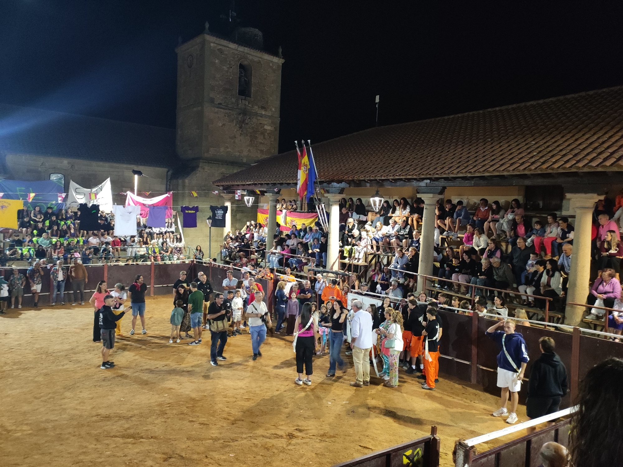 Bulls in the ring, bands on stage: Sobradillo's festival night