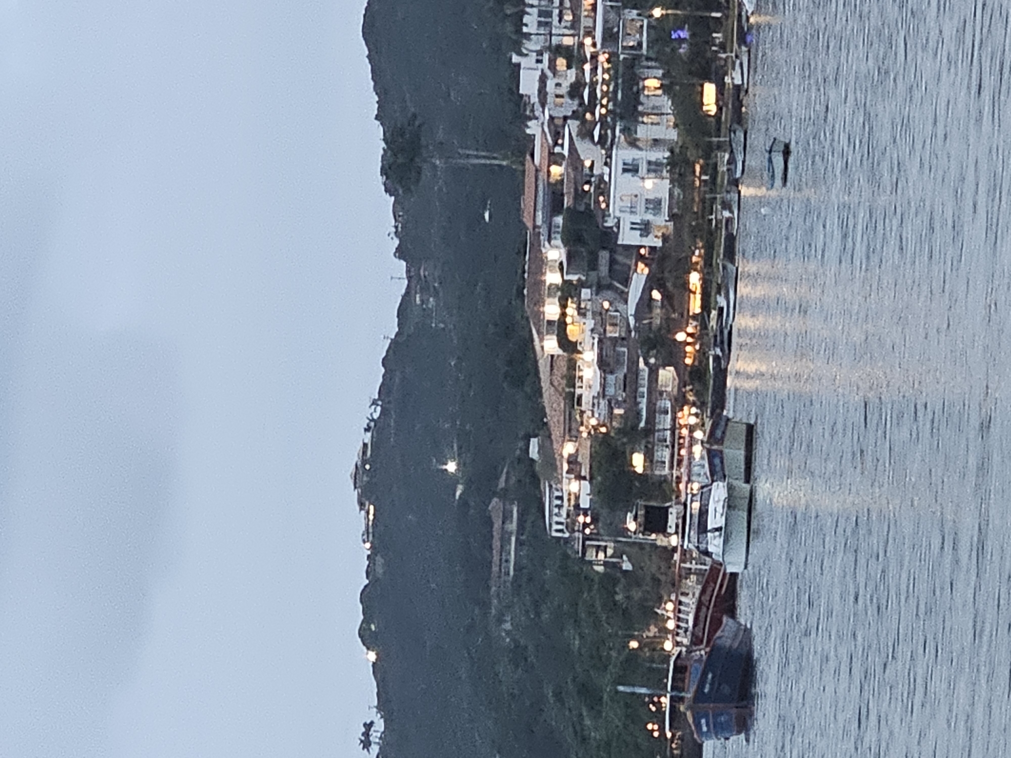 Evening coastal scenes captured in Armação Dos Búzios