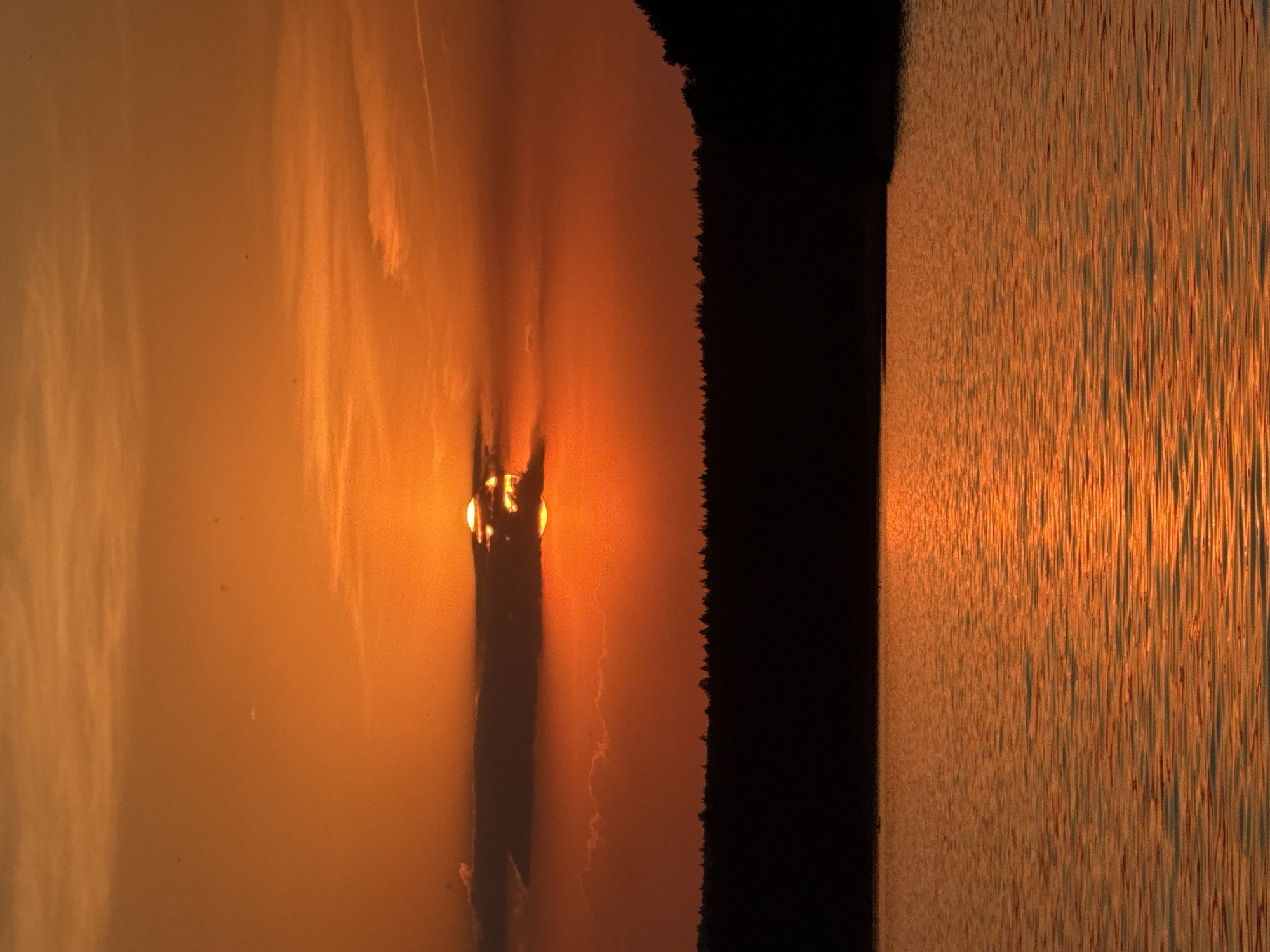 Sunset over Votkinsk Reservoir draws witnesses, child observer