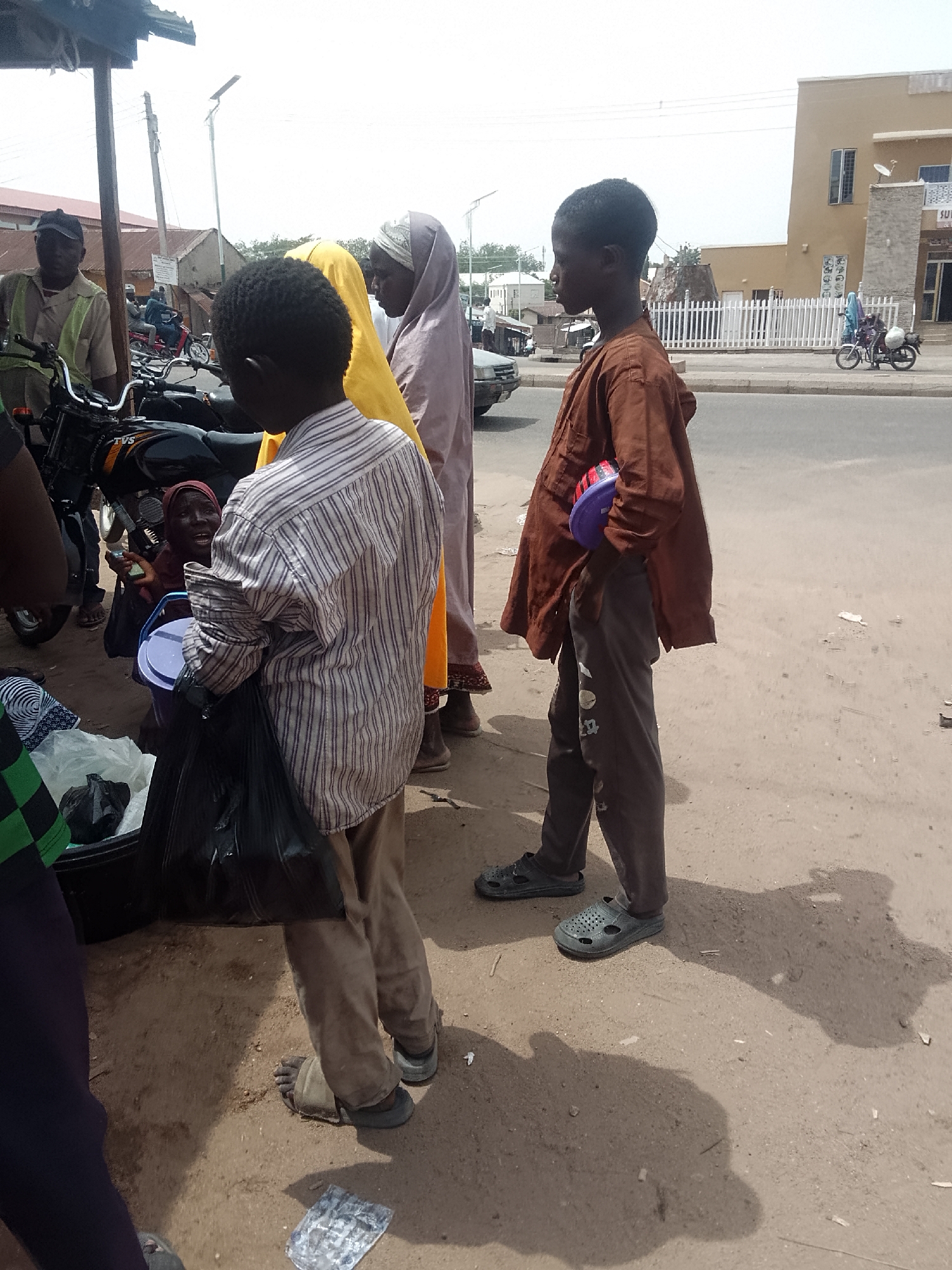 Daily life documented across Nigerian towns during afternoon hours