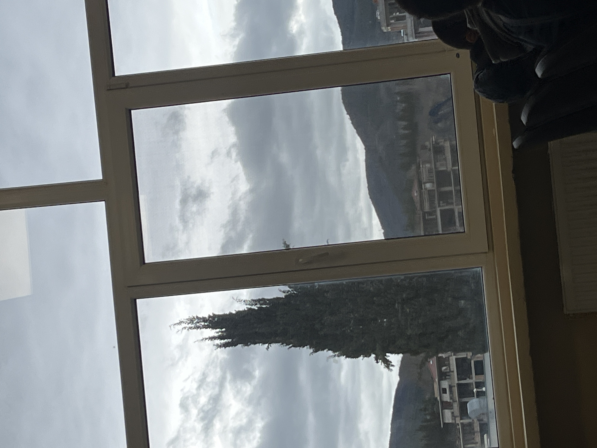 Morning scenes from Stara Zagora: classroom and mountain view