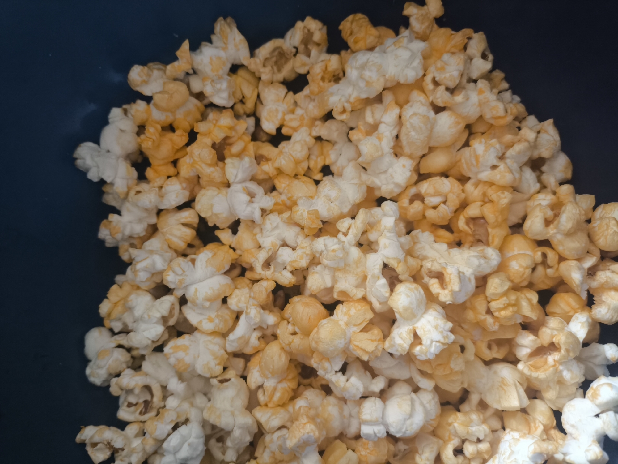 Popcorn and wood surface close-ups in Mineralnye Vody