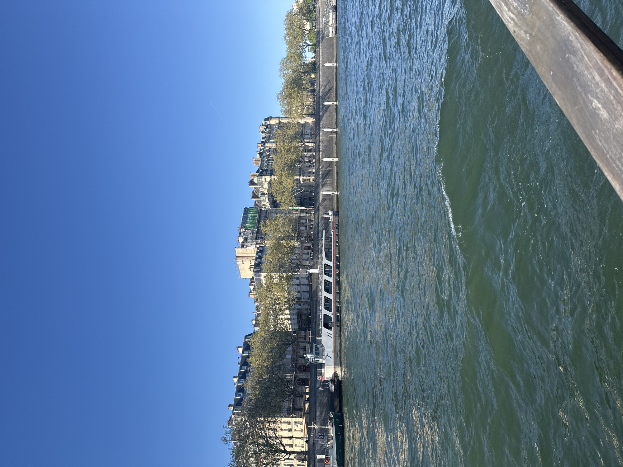 Seine River scenes documented from multiple vantage points in Paris