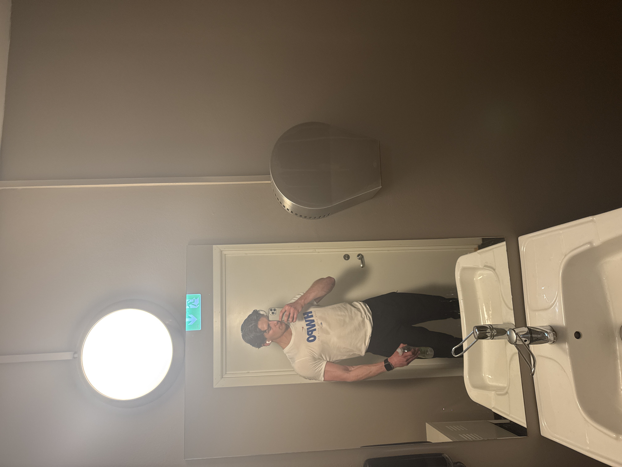 Man documents meal and bathroom visits in Oslo