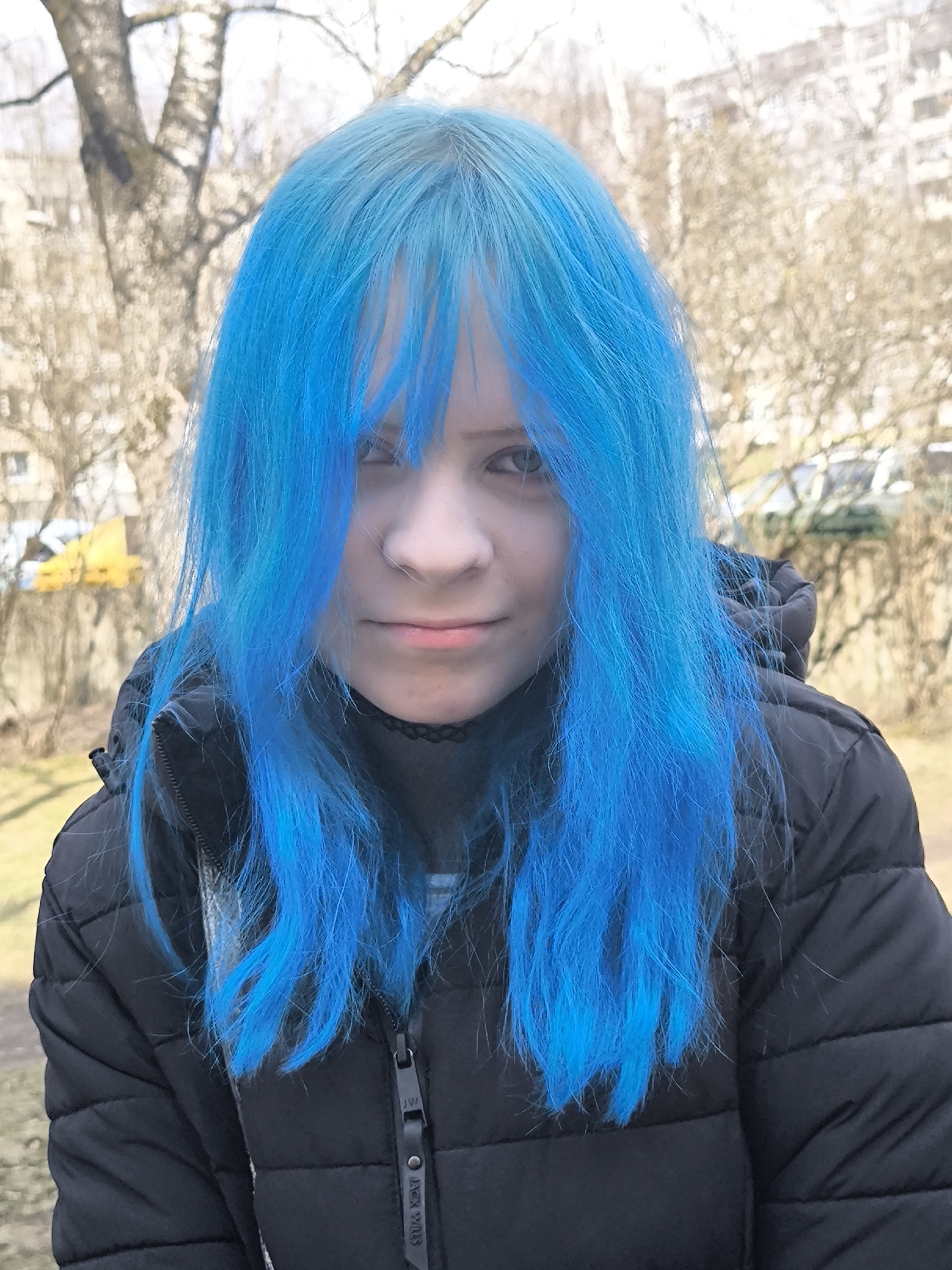 Blue-haired youth in black jacket spotted in Riga
