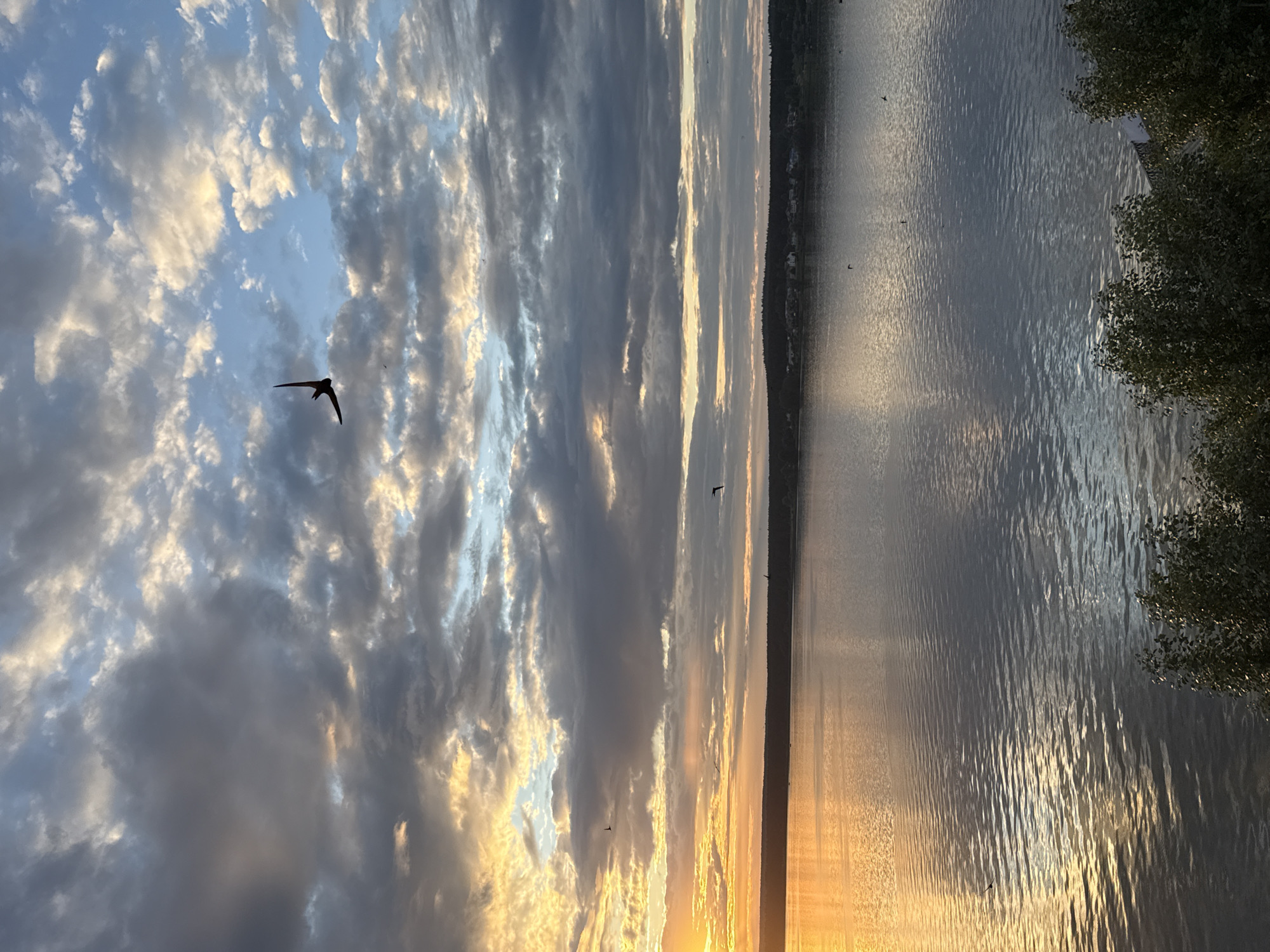 Sunset over Votkinsk: waterfront skies and everyday life