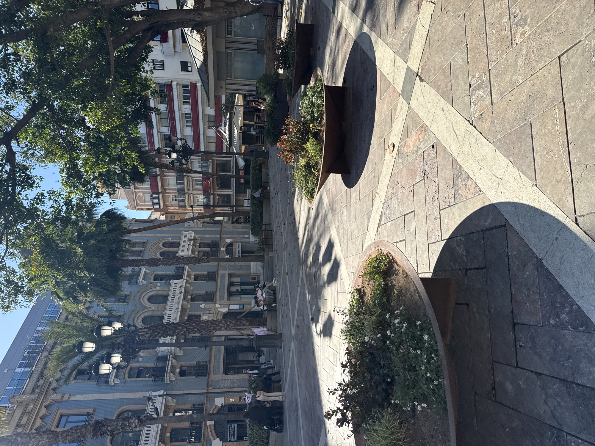 Afternoon street scenes documented across central Huelva, Spain