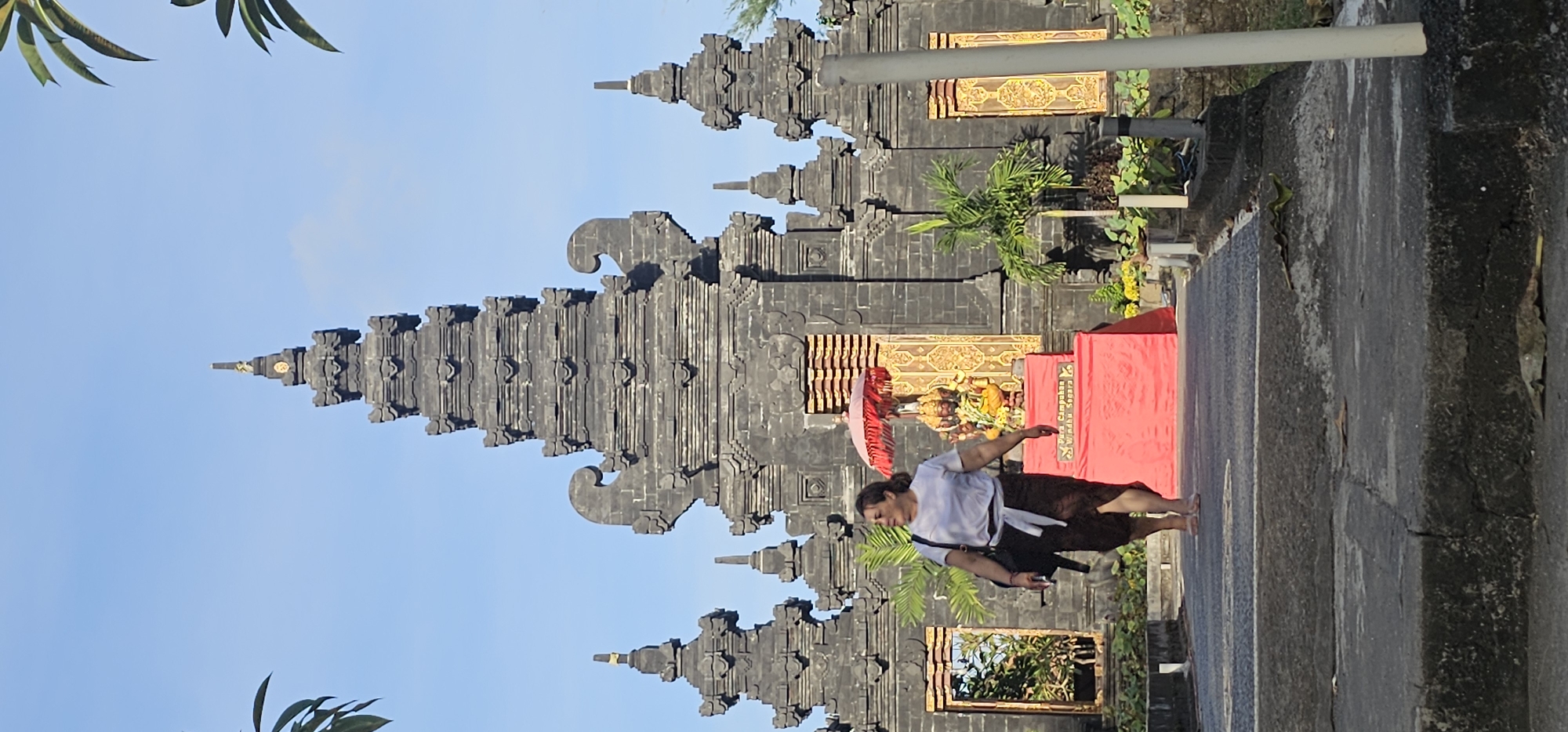 Traditional Balinese daily life documented in Denpasar temple area