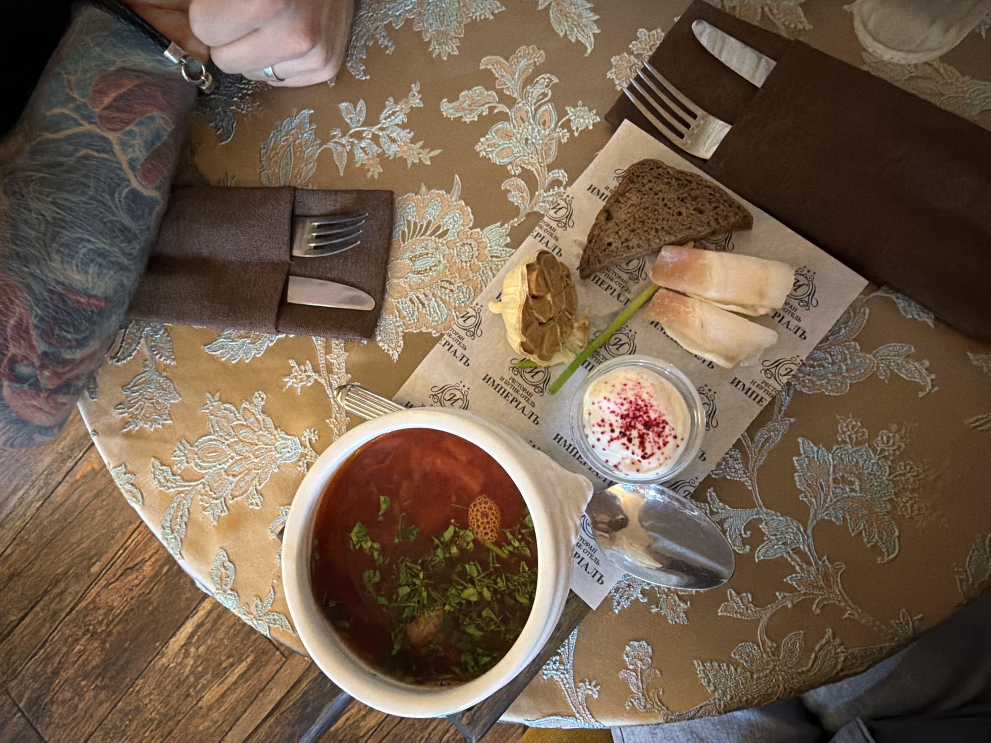 Traditional Russian lunch at a Suzdal restaurant, mid-afternoon
