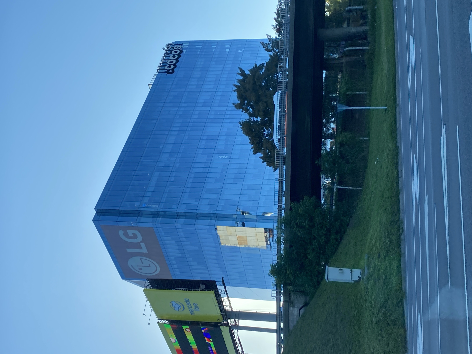 Corporate building with tech company signage observed in Vicente López