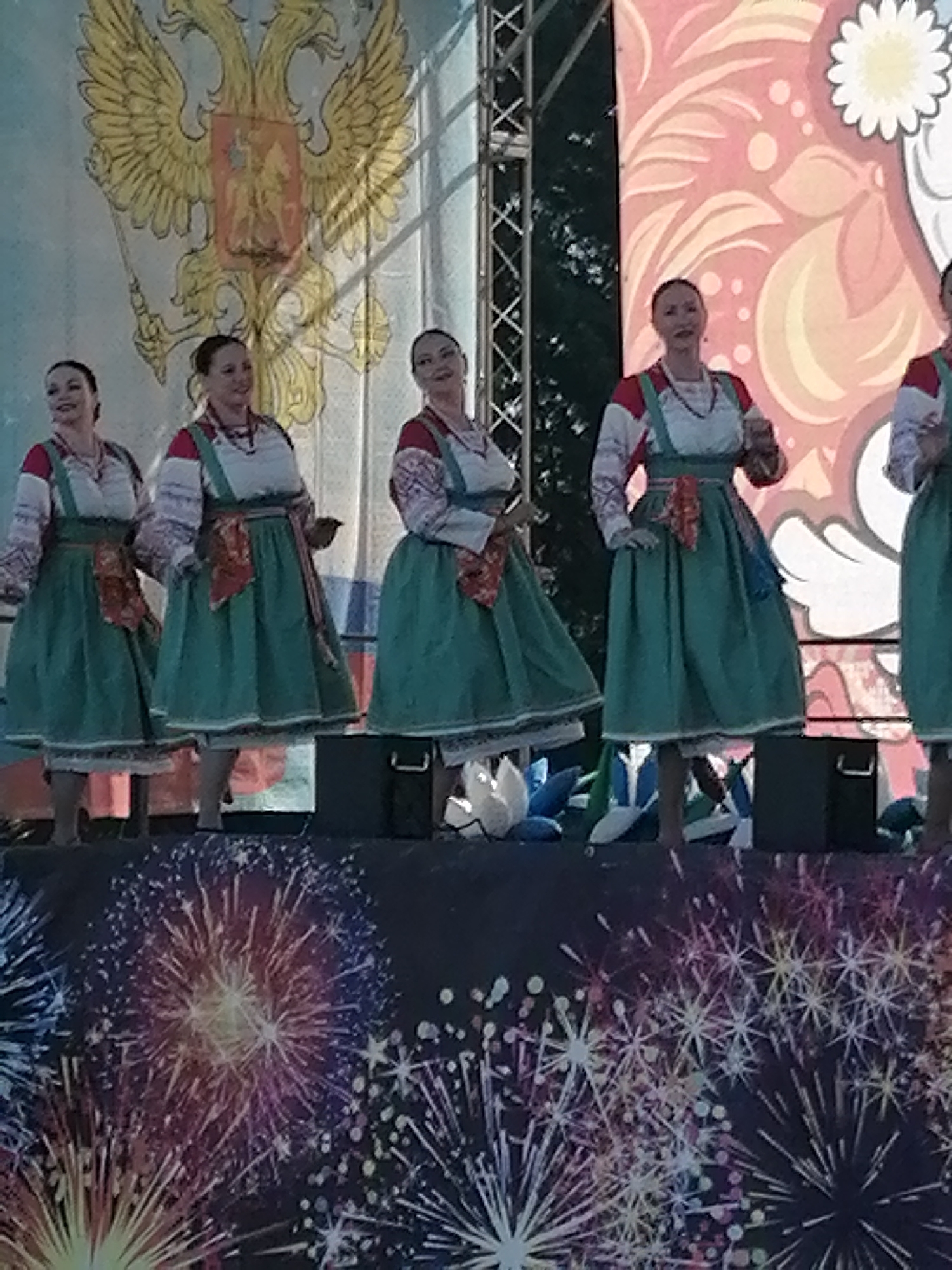 Traditional Russian folk festival in full swing in Shadrinsk