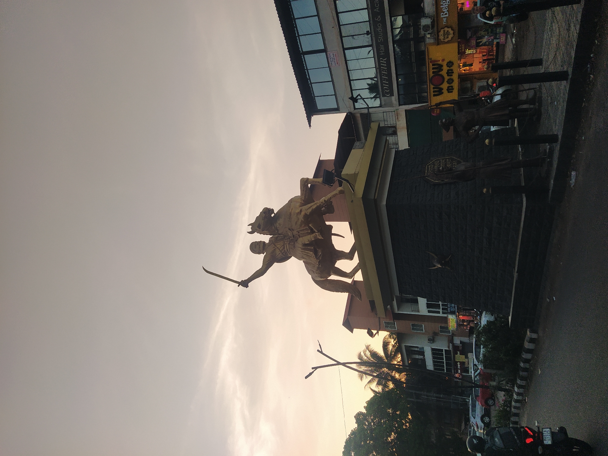 Warrior statue observed in commercial district of Oxel, India