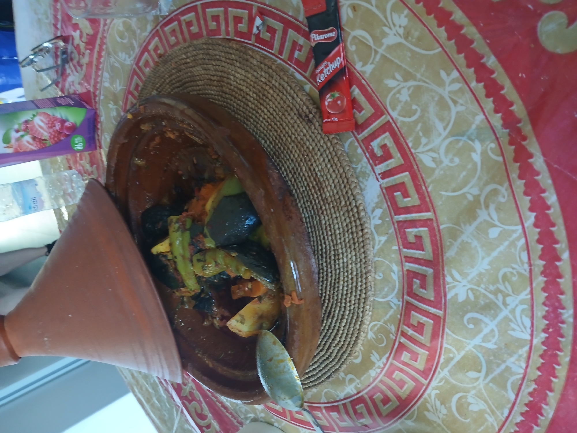Traditional meal scenes documented in Meknès, Morocco