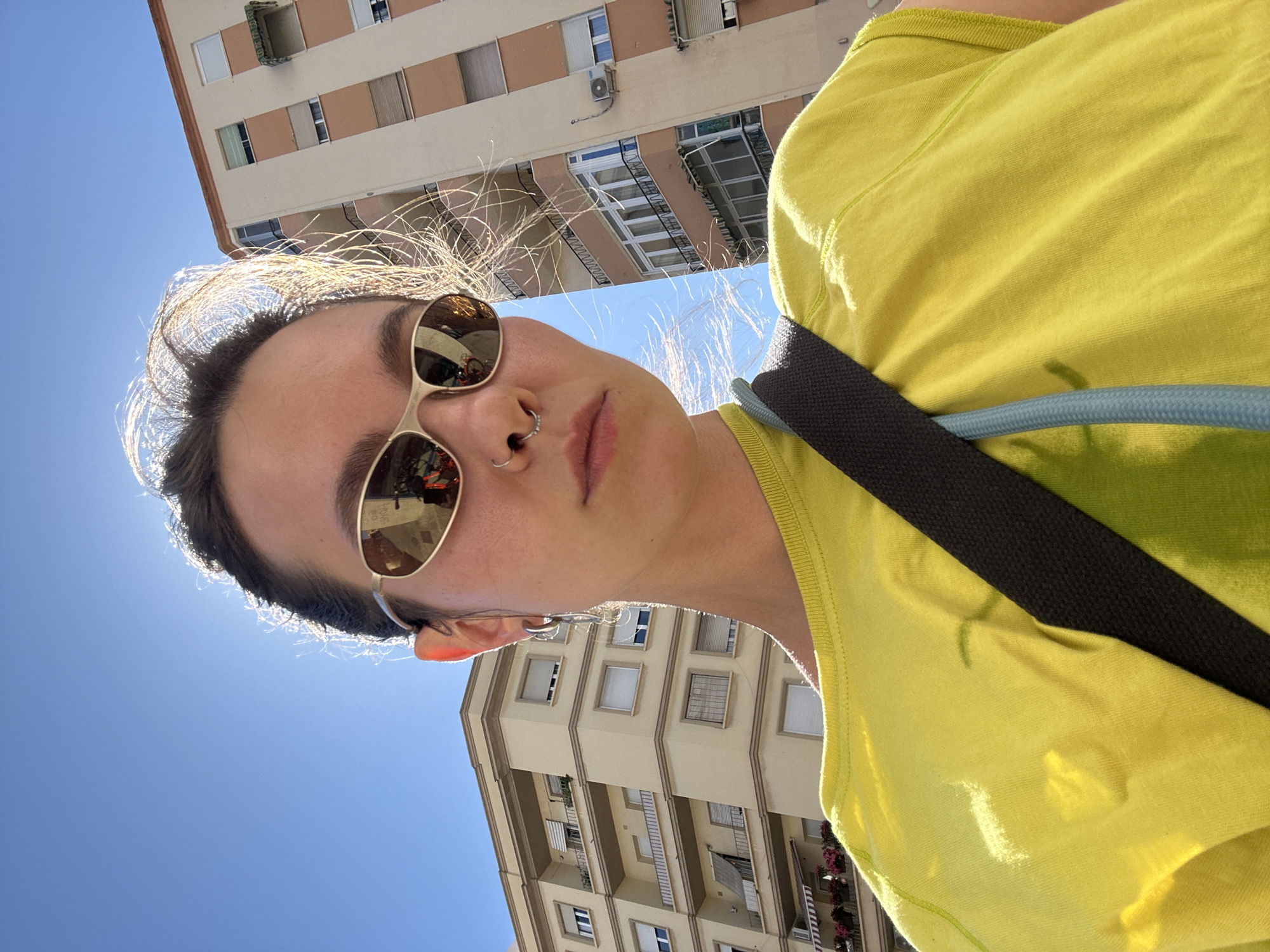 Tourist with rental bike spotted on Málaga sidewalk