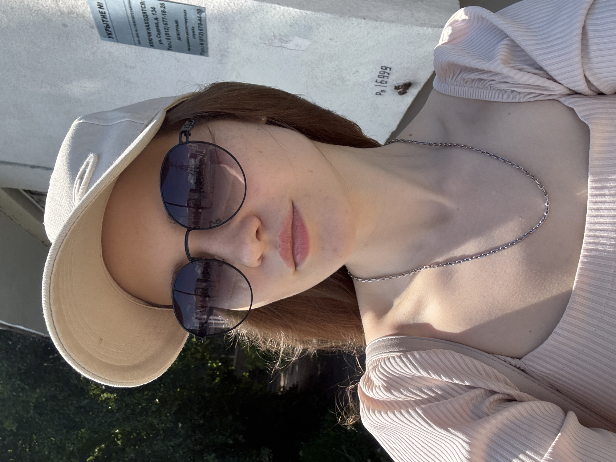 Ordinary morning moments documented across Saint Petersburg streets