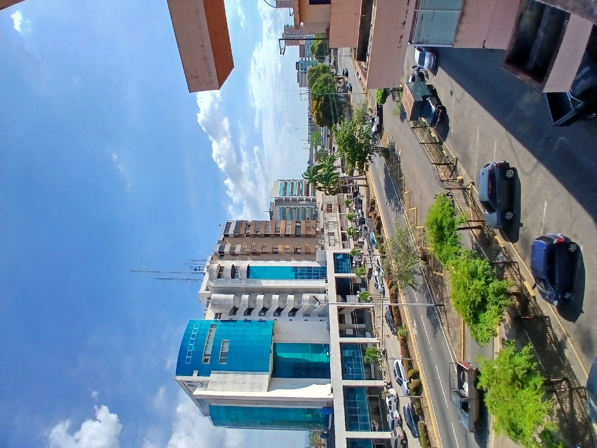 Witness documents everyday scenes across Ciudad Guayana, Venezuela