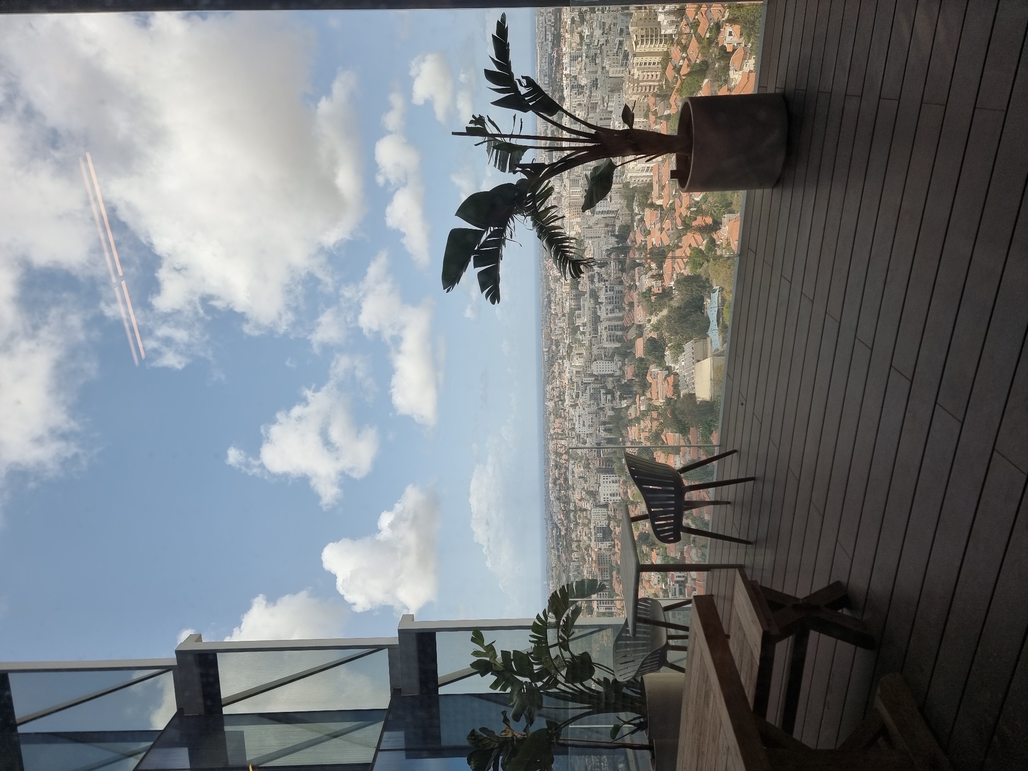 Raanana resident shares morning city views and food moments