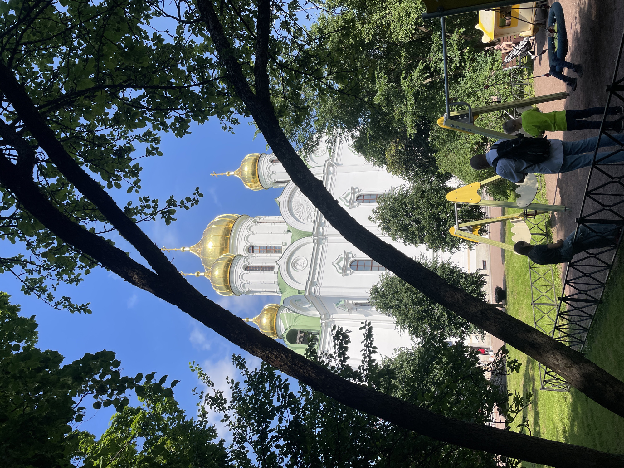 Summer afternoon at Catherine Palace park, Pushkin