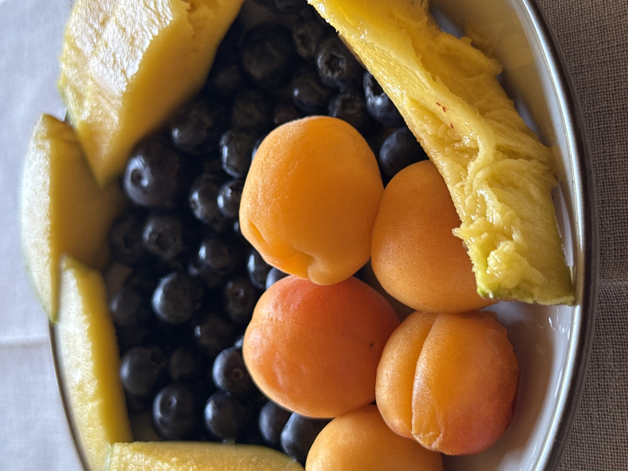 Fruit display and portrait documented in Izhevsk, Russia