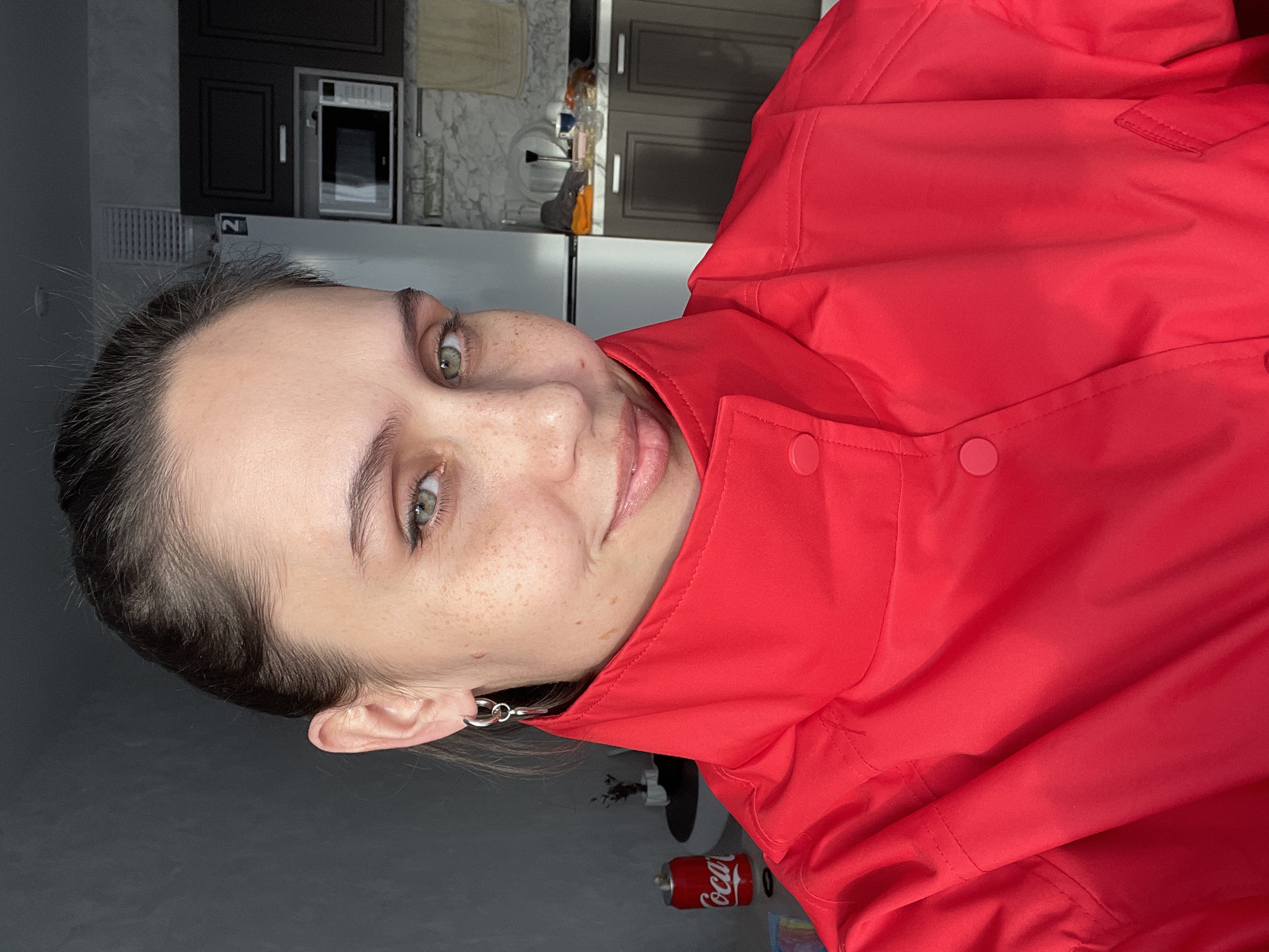 Woman in red jacket spotted across Russian cities