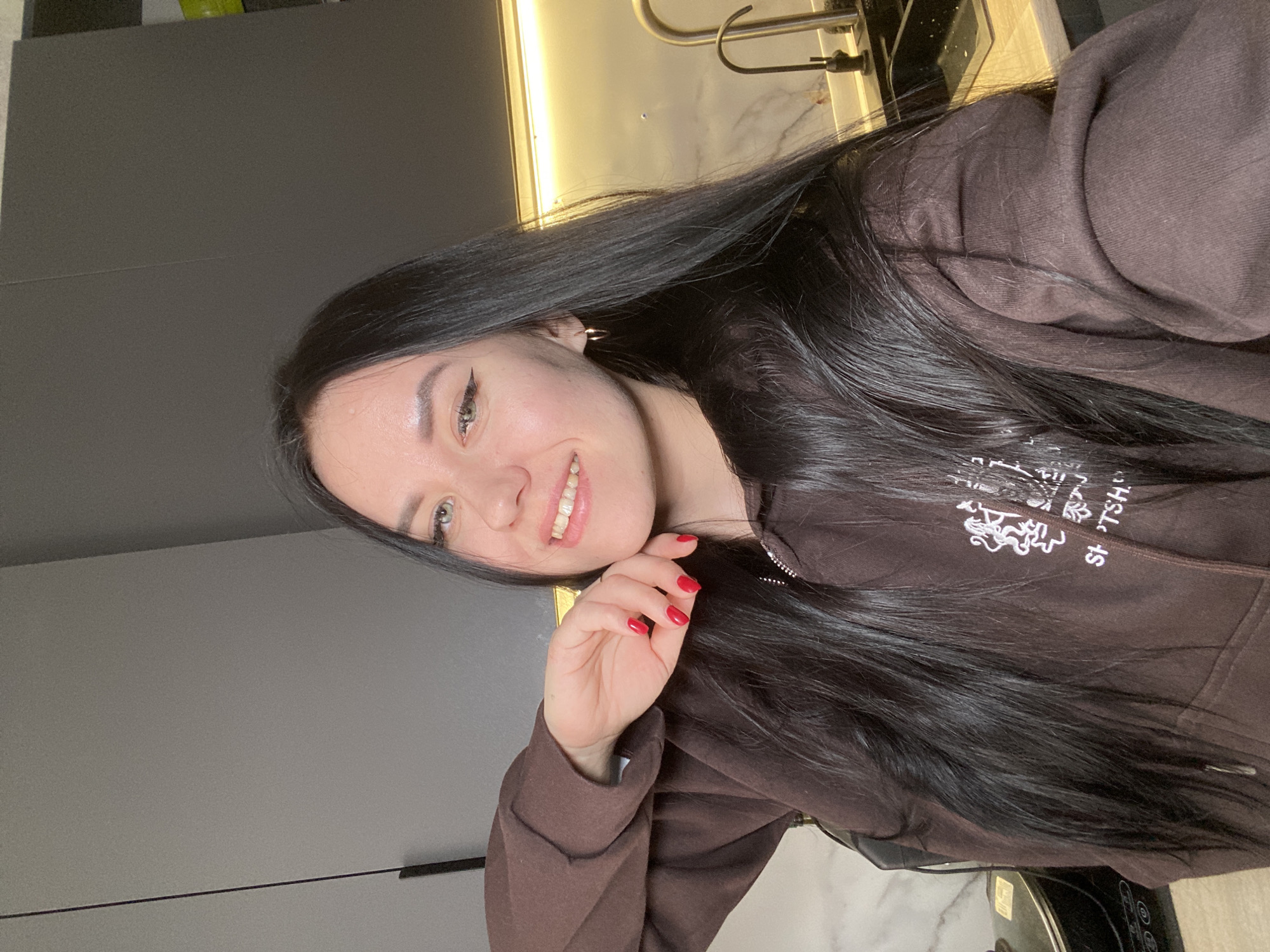 Morning selfie and fruit bowl captured in Chaikovsky, Russia